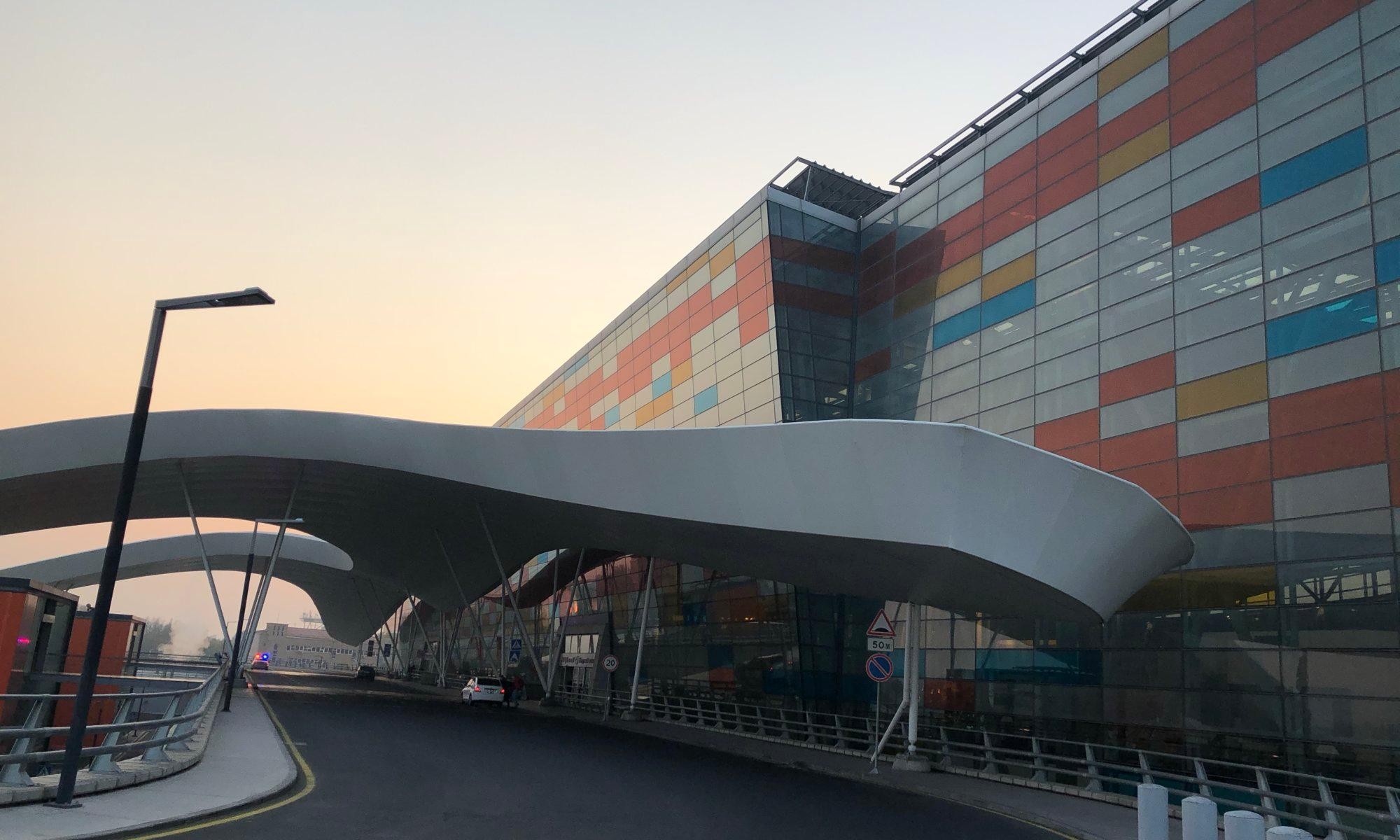 Transfer from Zvartnots airport to the hotel in Yerevan