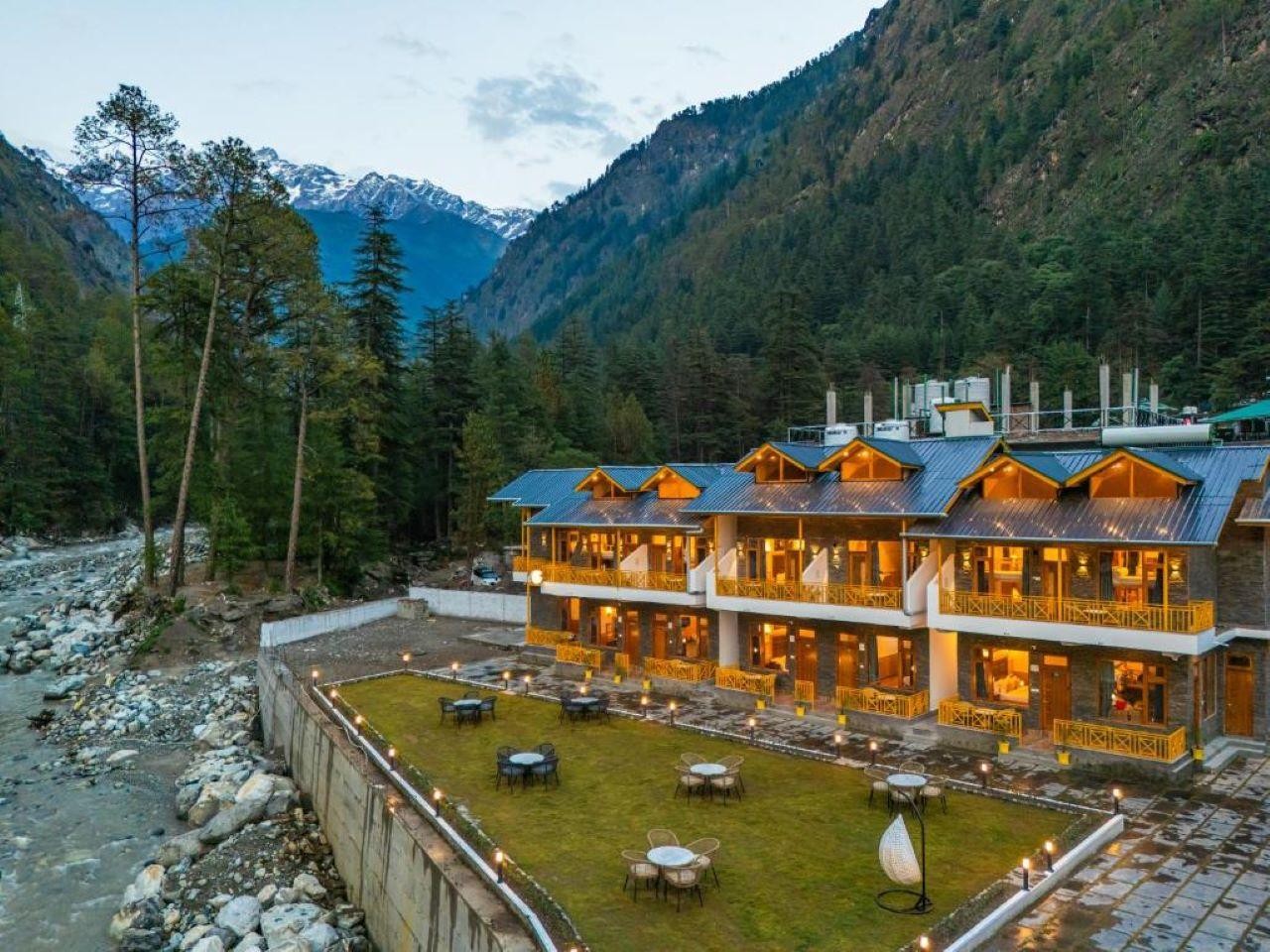 Delhi: 3-Day Kasol Tour with Private Transfers