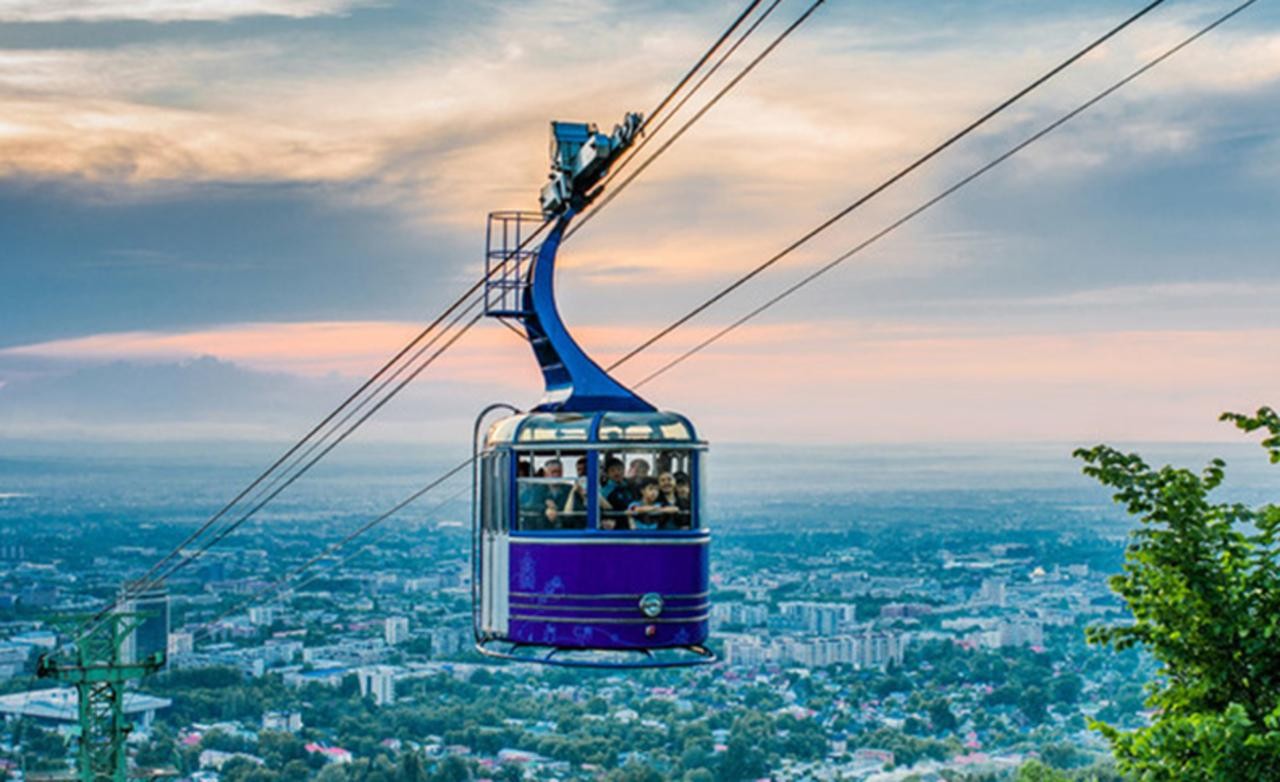 Almaty: City & Mountain Tour to Green Bazaar & Kok-Tobe 2