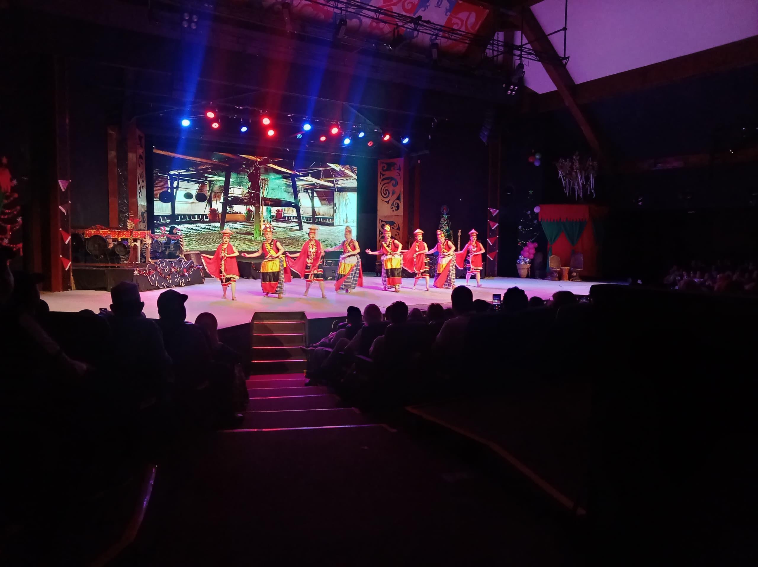 Kuching: Sarawak Cultural Village & Archaeological Park 2
