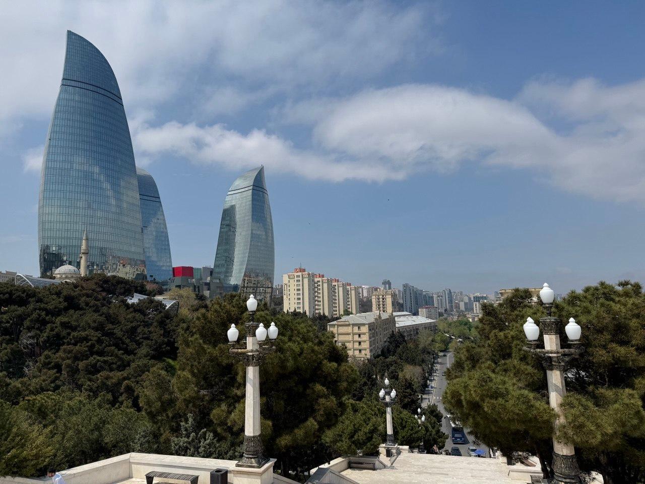 Modern Baku: Architecture & Urban Transformation Tour 2