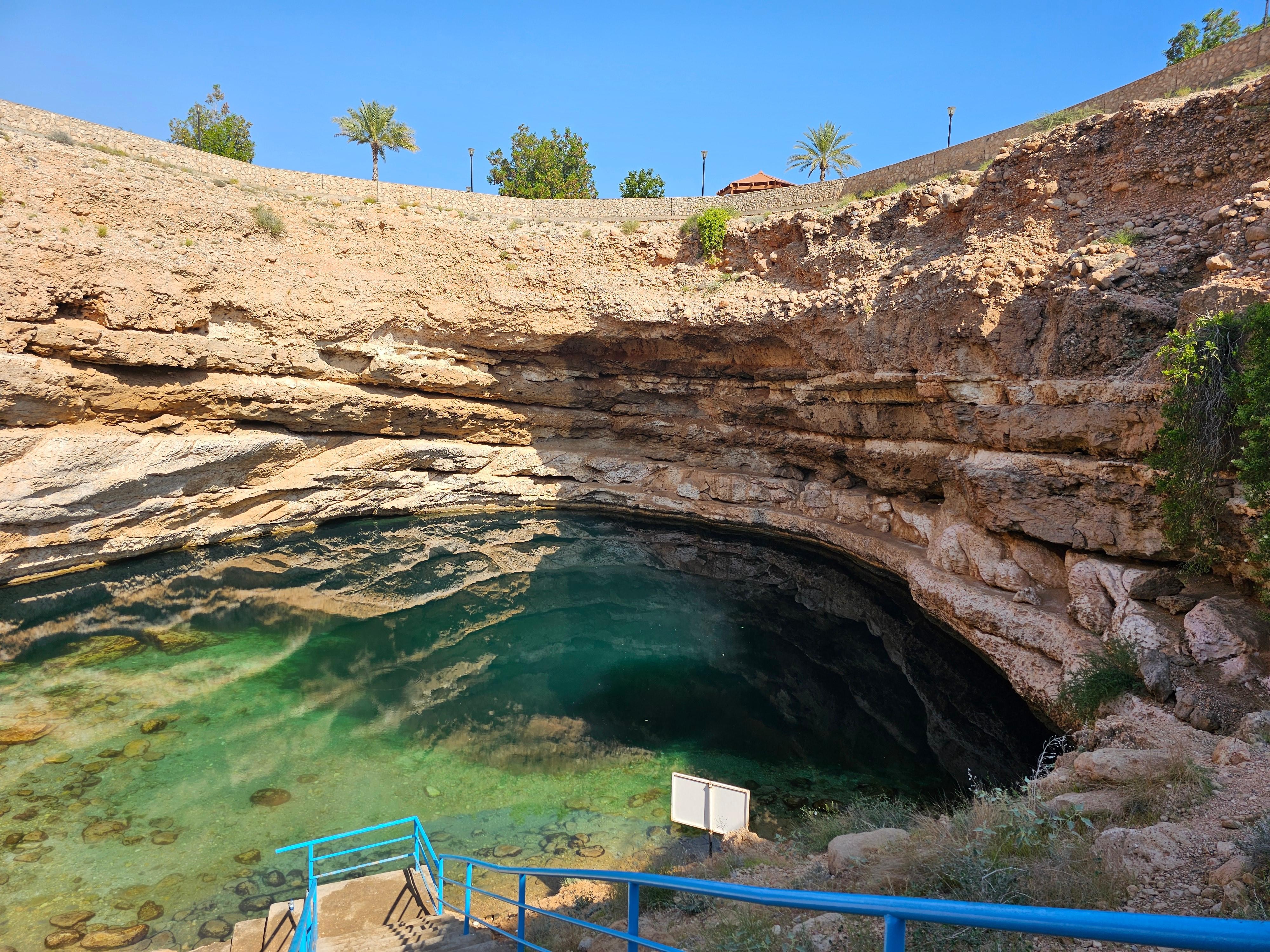 Oman: 8-Day Desert, Mountains, Coast & Dolphin Adventure 3