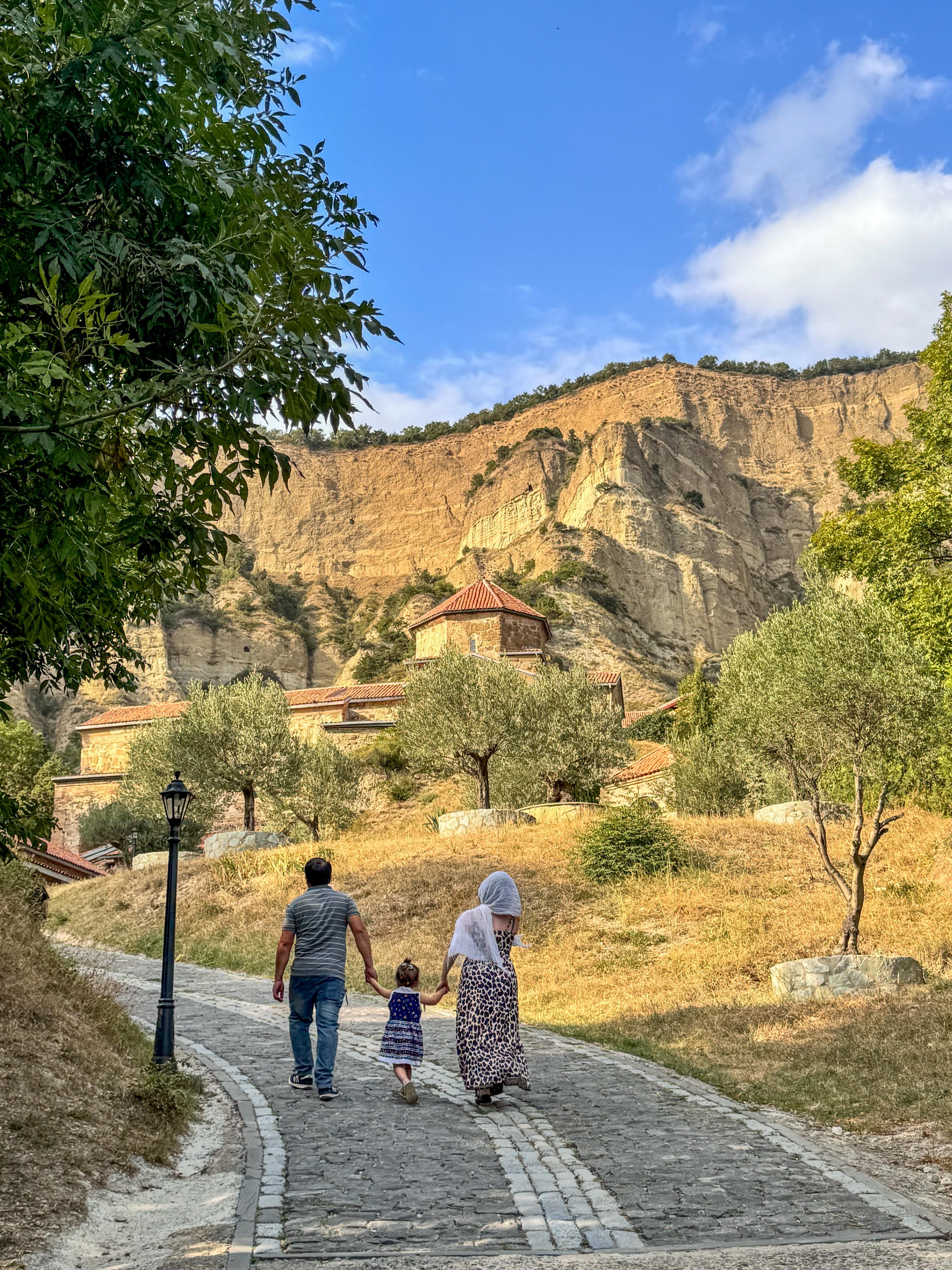 Tbilisi: Mtskheta Private Tour with Shio-Mgvime Caves 2