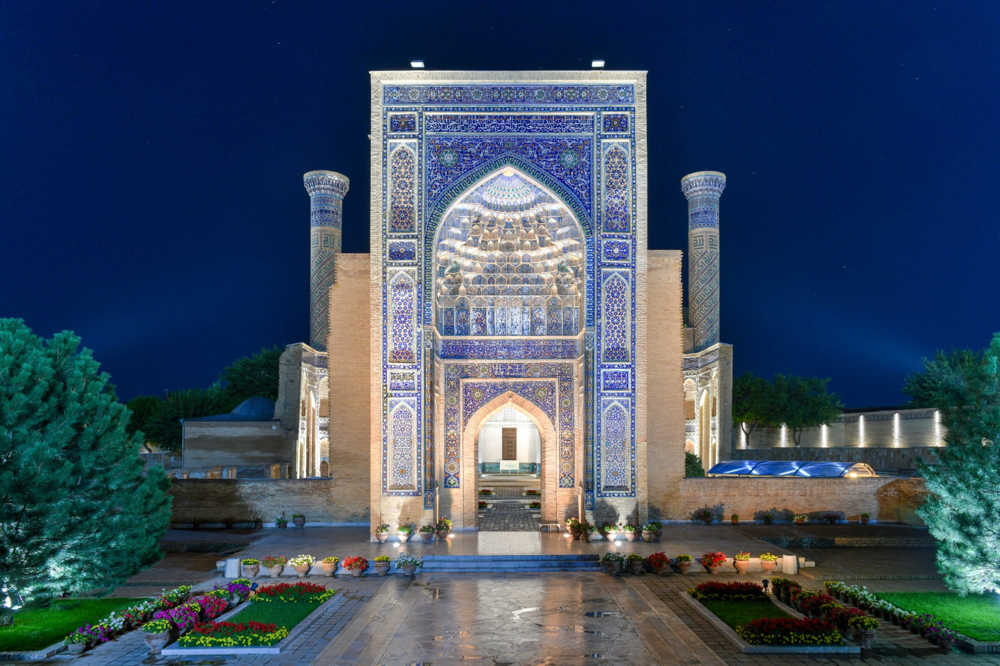 Samarkand Historical Walking tour with coffee break 3