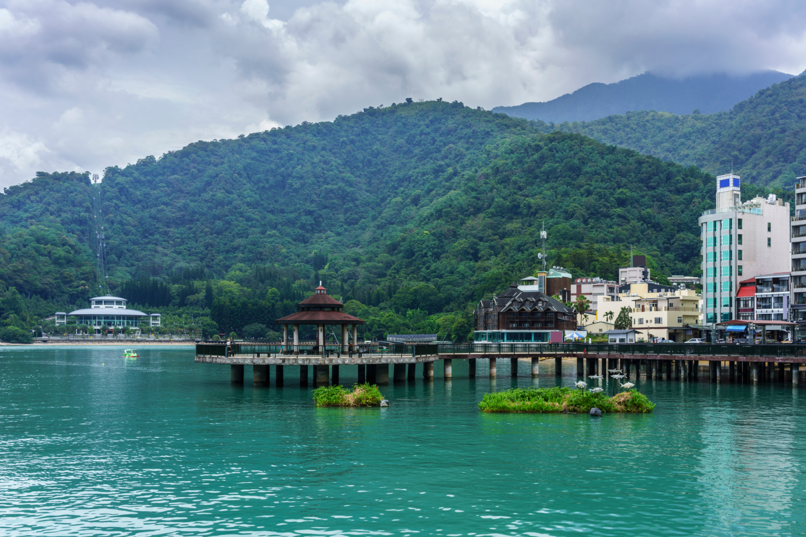 From Taipei: Nantou and Sun Moon Lake View Day Tour 3