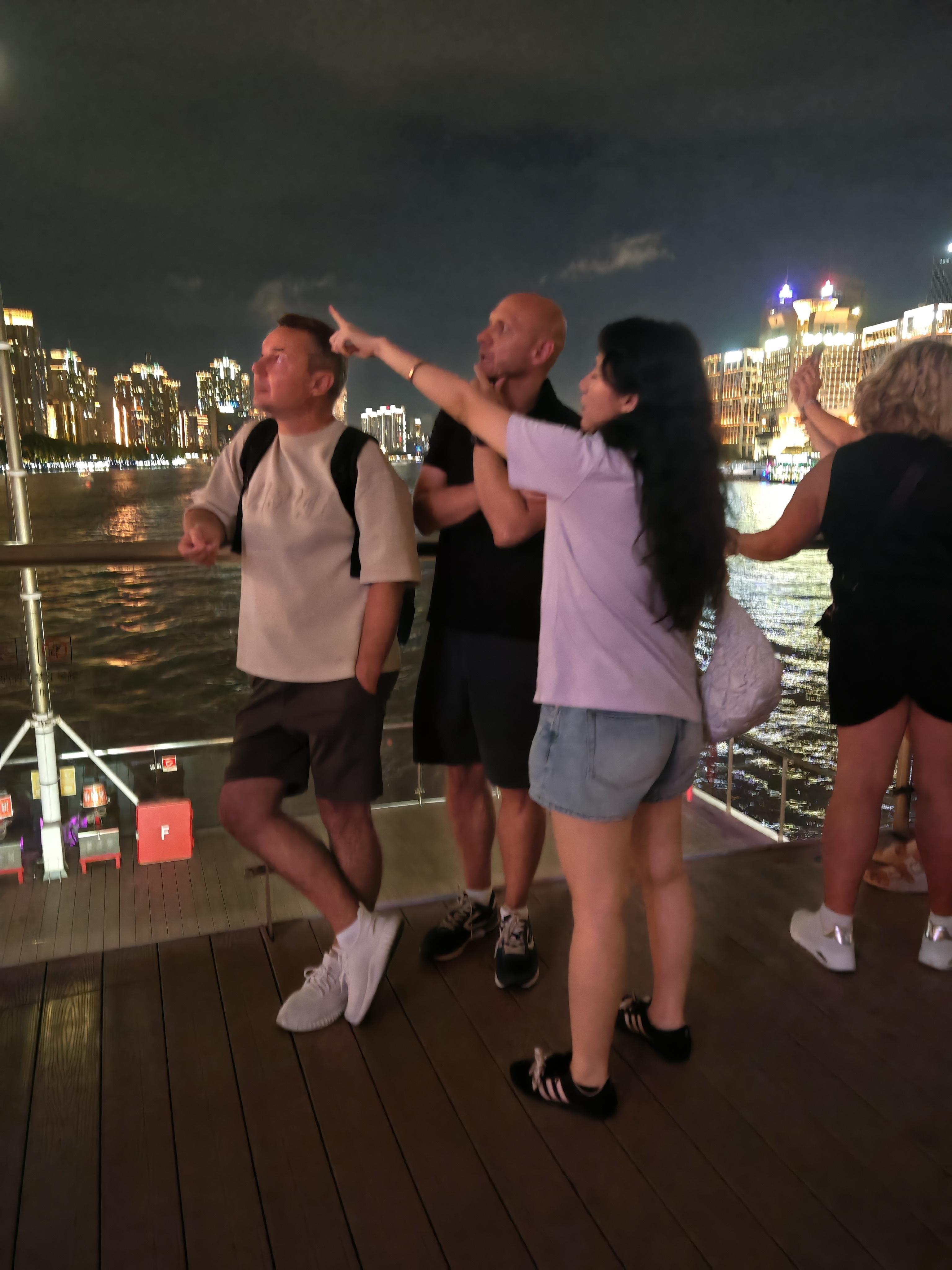 Shanghai Huangpu River Night Cruise, Guided Entry 3