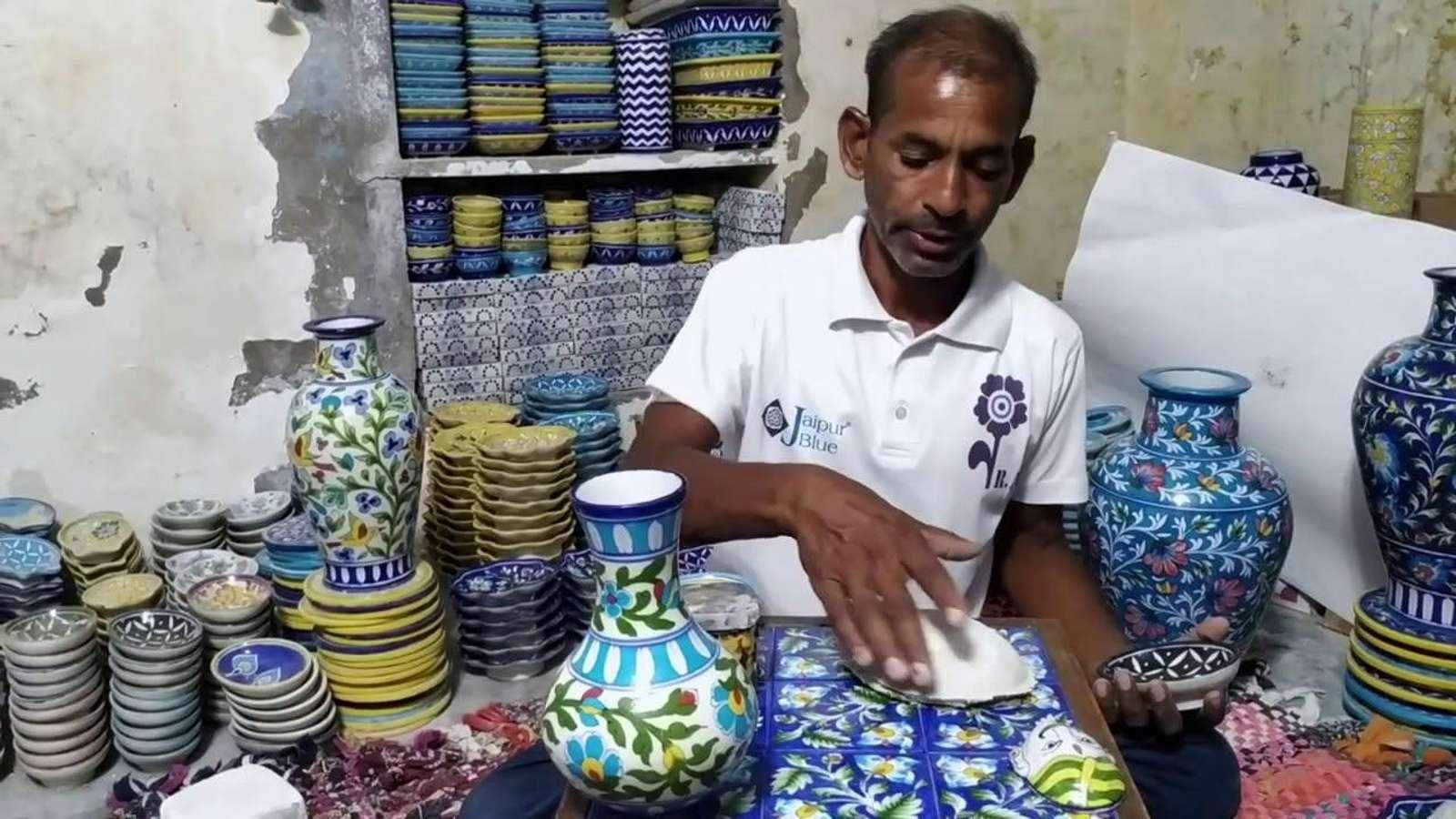 Jaipur: Shopping Tour with Blue Poetry Art By Female Guide