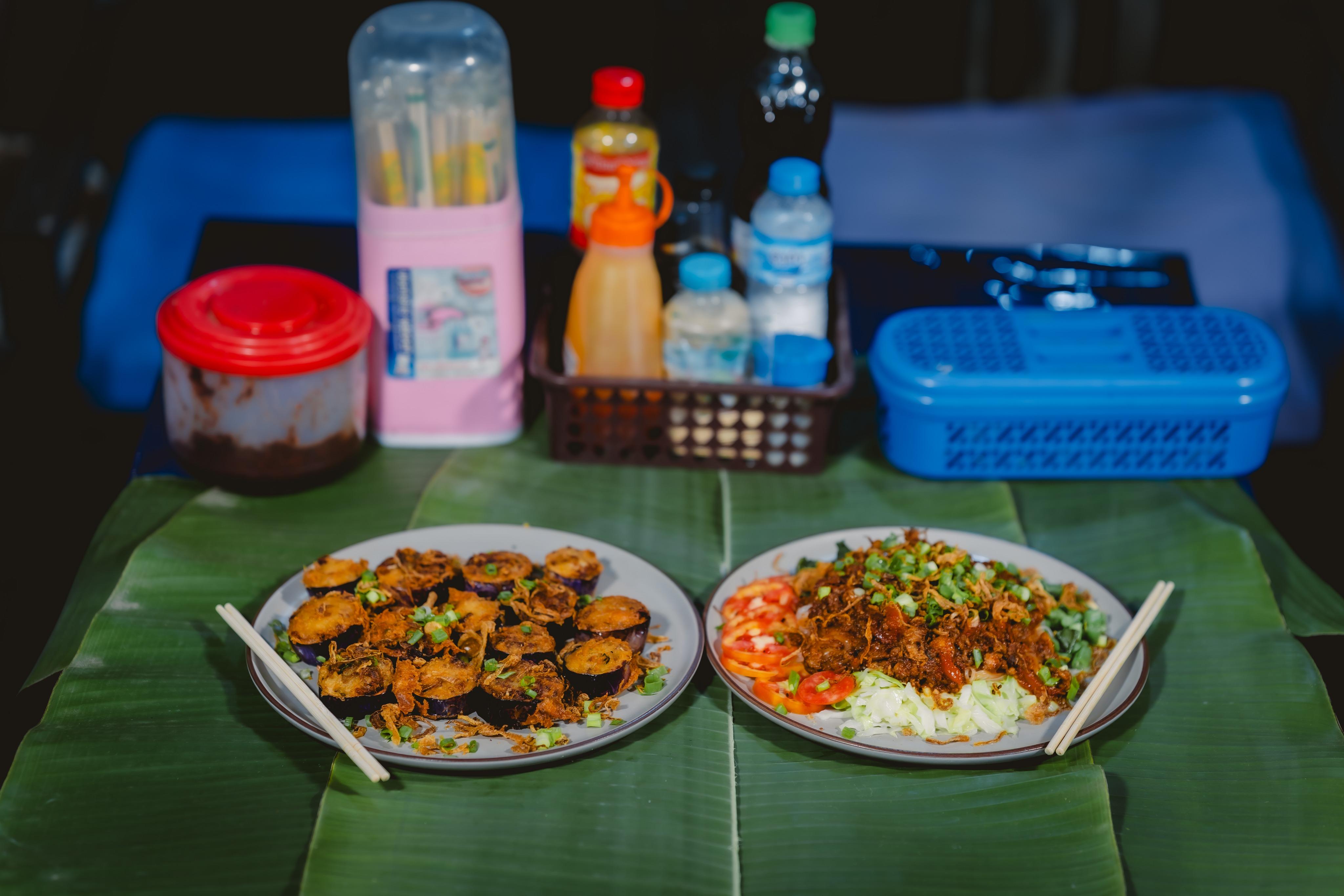 Luang Prabang: Essentials Food Tour with 15+ Tastings 3