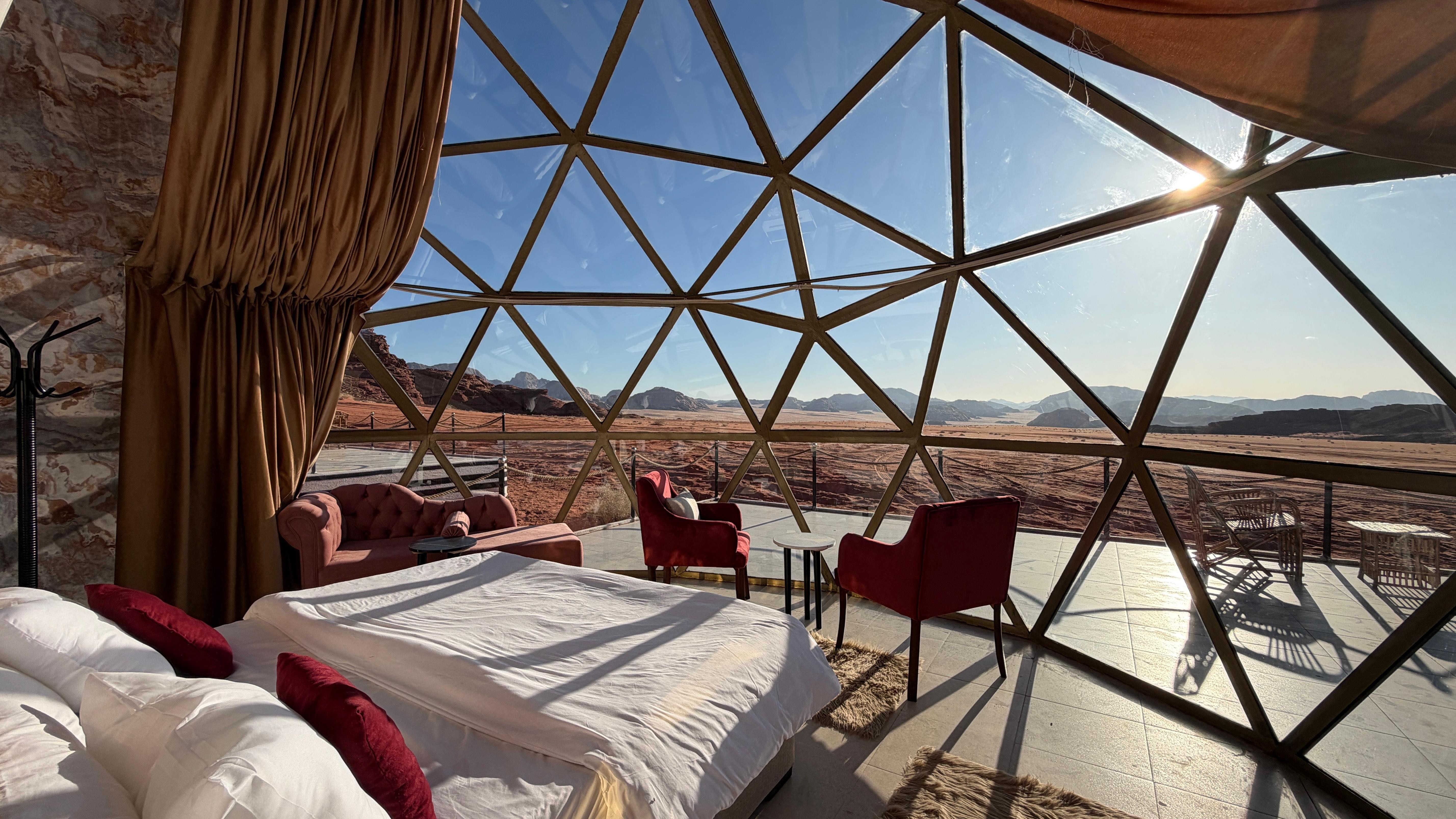 Wadi Rum: 4 hour Tour, Sandboarding, sunset, Bubble, tent, 2
