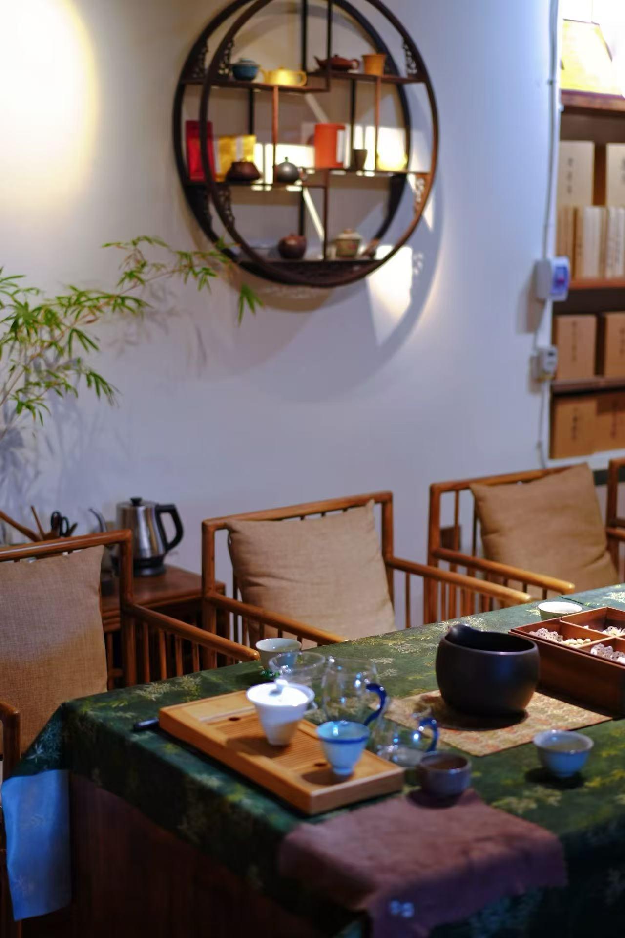 Beijing:Tea Ceremony & Chinese Calligraphy Masterclass 3