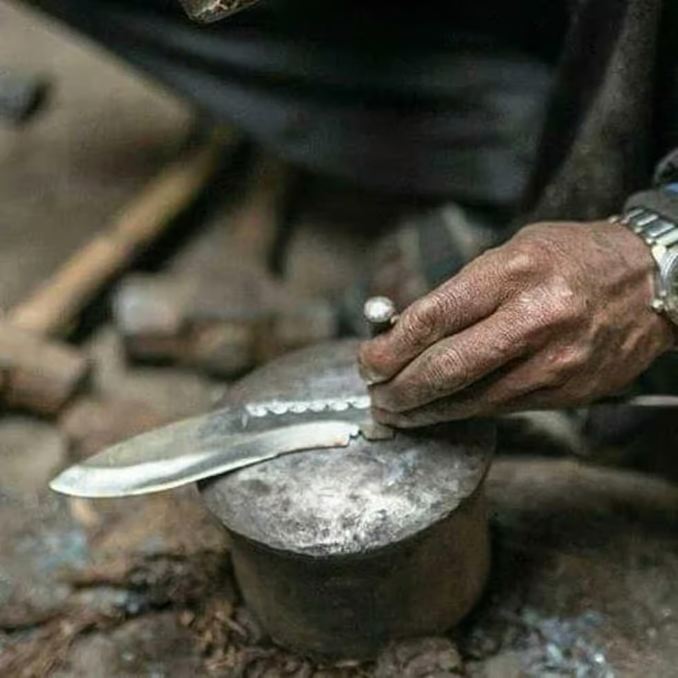 Kathmandu: Traditional Khukuri Forging with a Master Smith