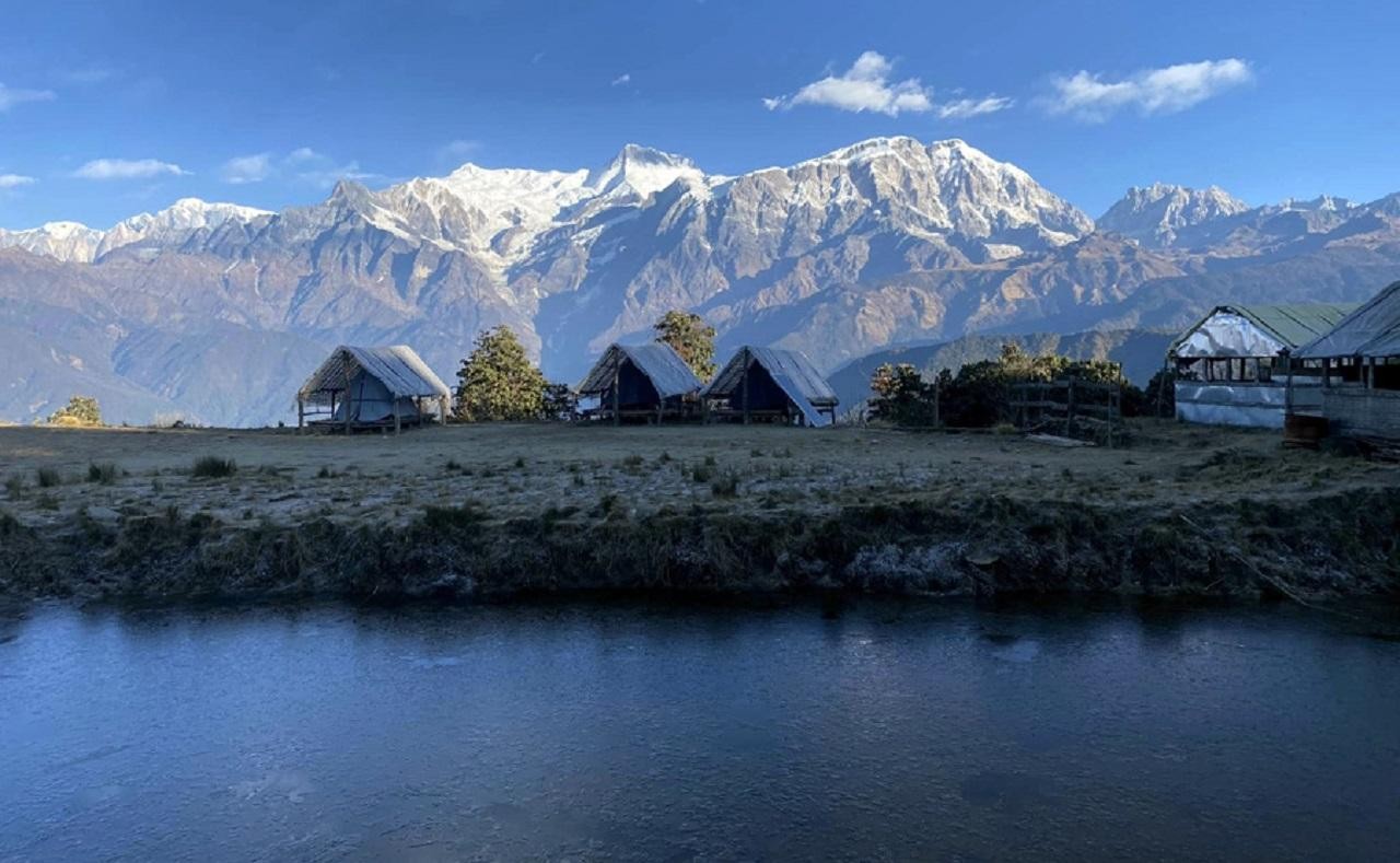 Pokhara: 2-Day Krapu Danda Trek with Guide and Meals