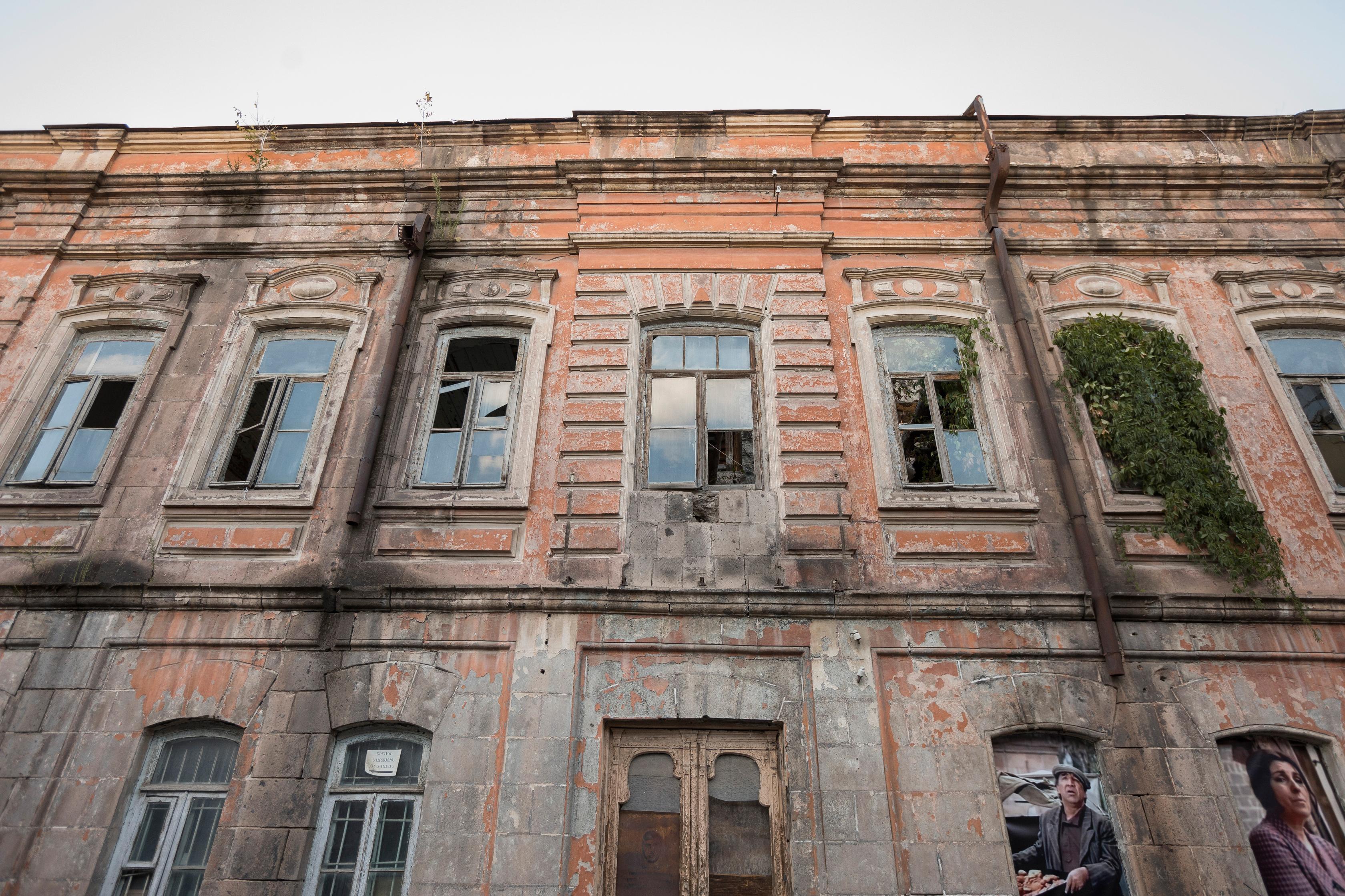 Gyumri Architectural Walking Tour 3