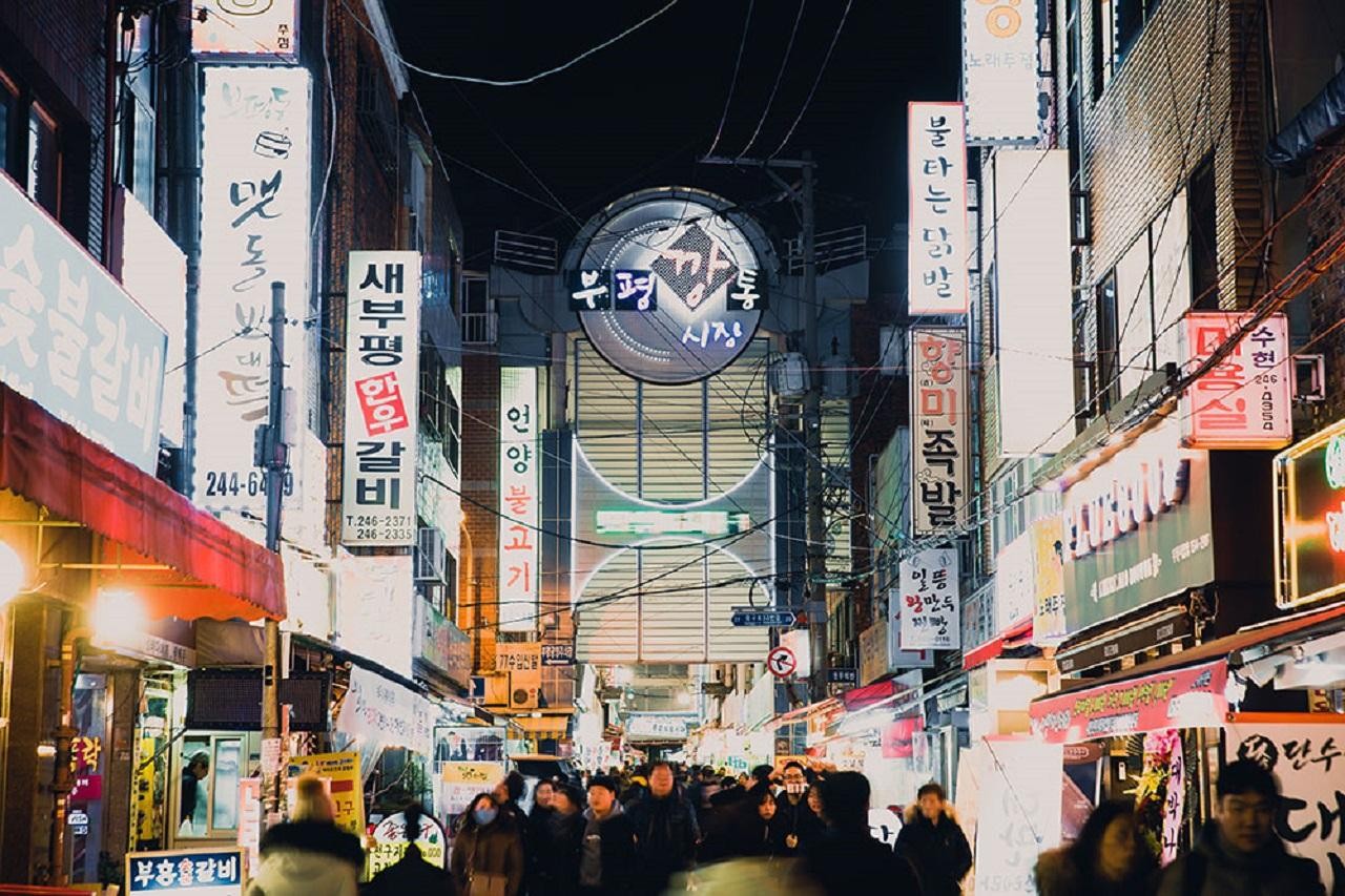Busan Private Night Tour-City Lights & Food (Up to 7 Guests) 2