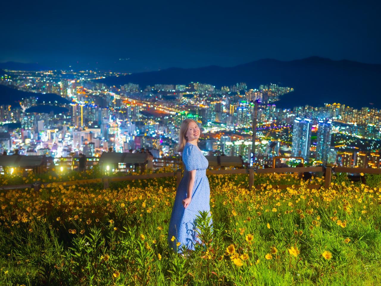 Busan: Guided Night Photography Tour with Hotel Drop-Off 2