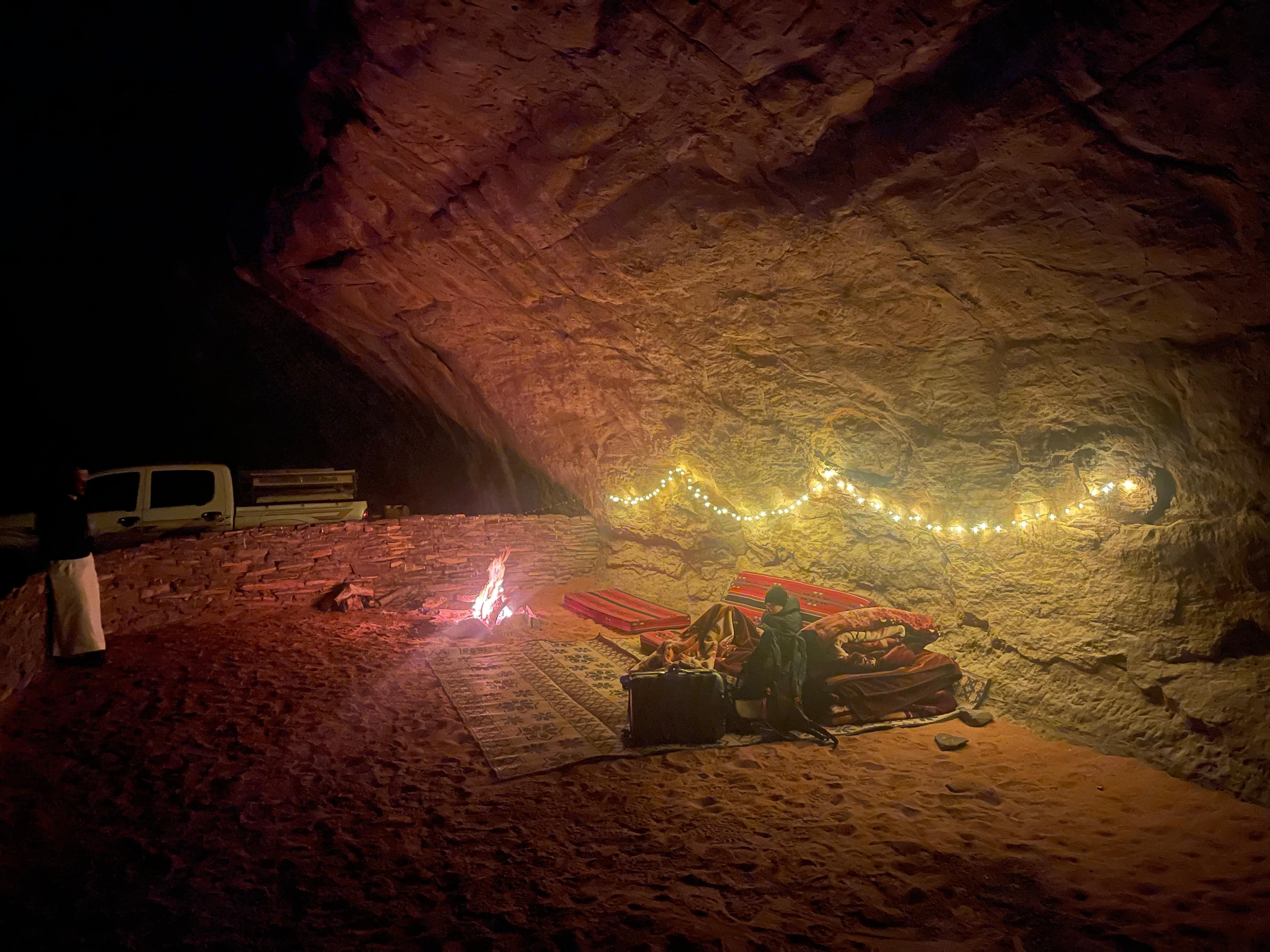 Full-Day Wadi Rum Tour with Overnight Under the Stars 3