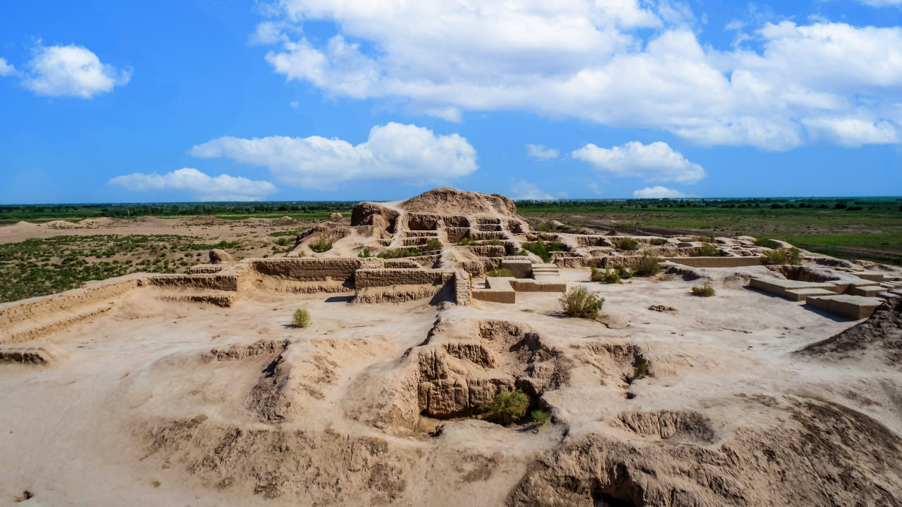 A day tour from Khiva: 5 Ancient Fortresses & Akhchakol Lake — guided tour in Khiva