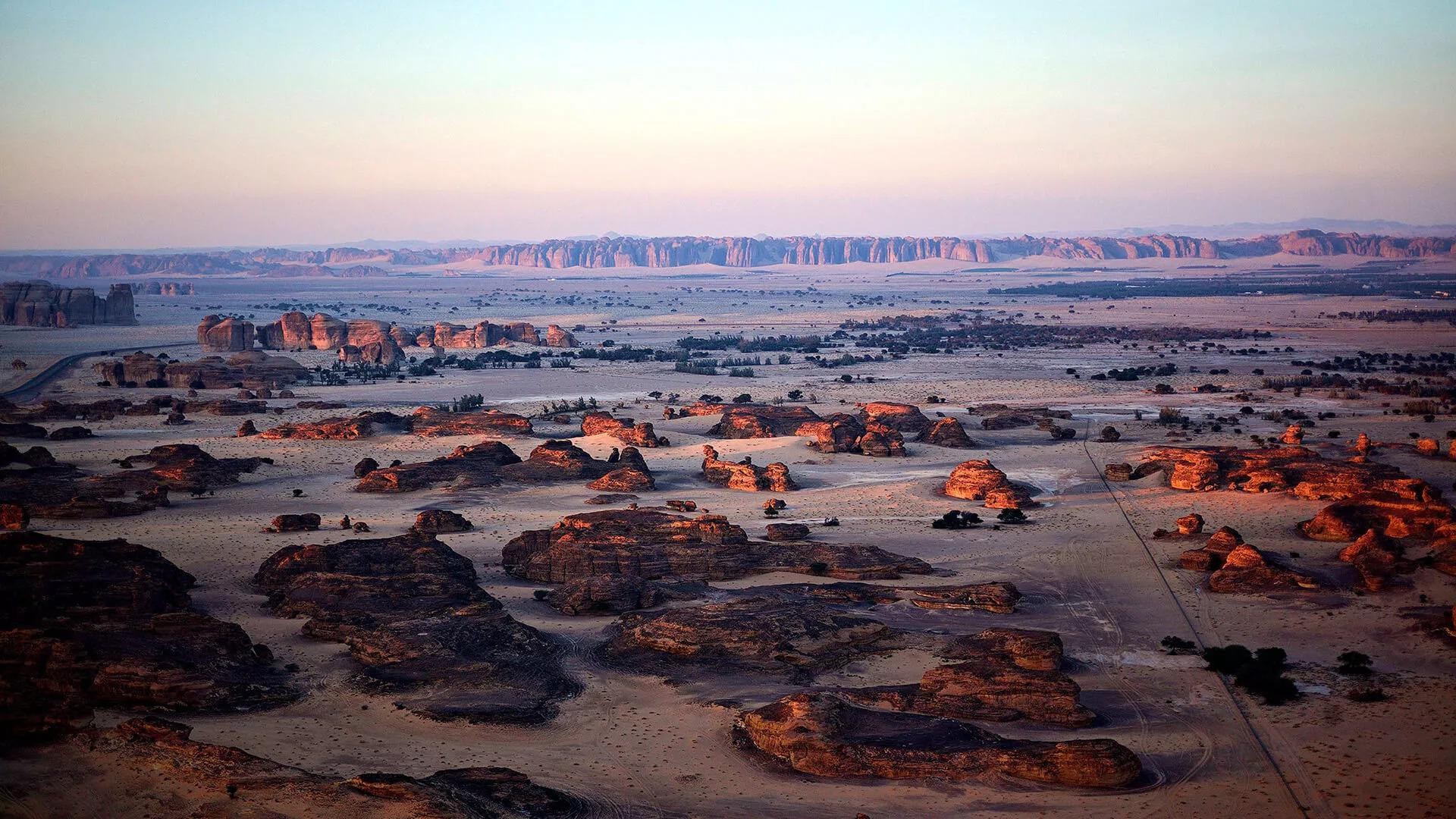 AlUla: Elephant Rock and Hidden Gems Private Tour 3