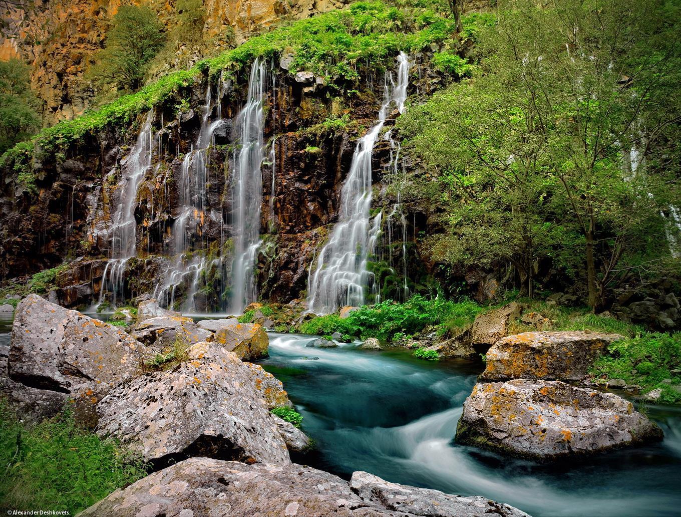 From Tbilisi: Dashbashi Canyon and Asureti Day Trip 3