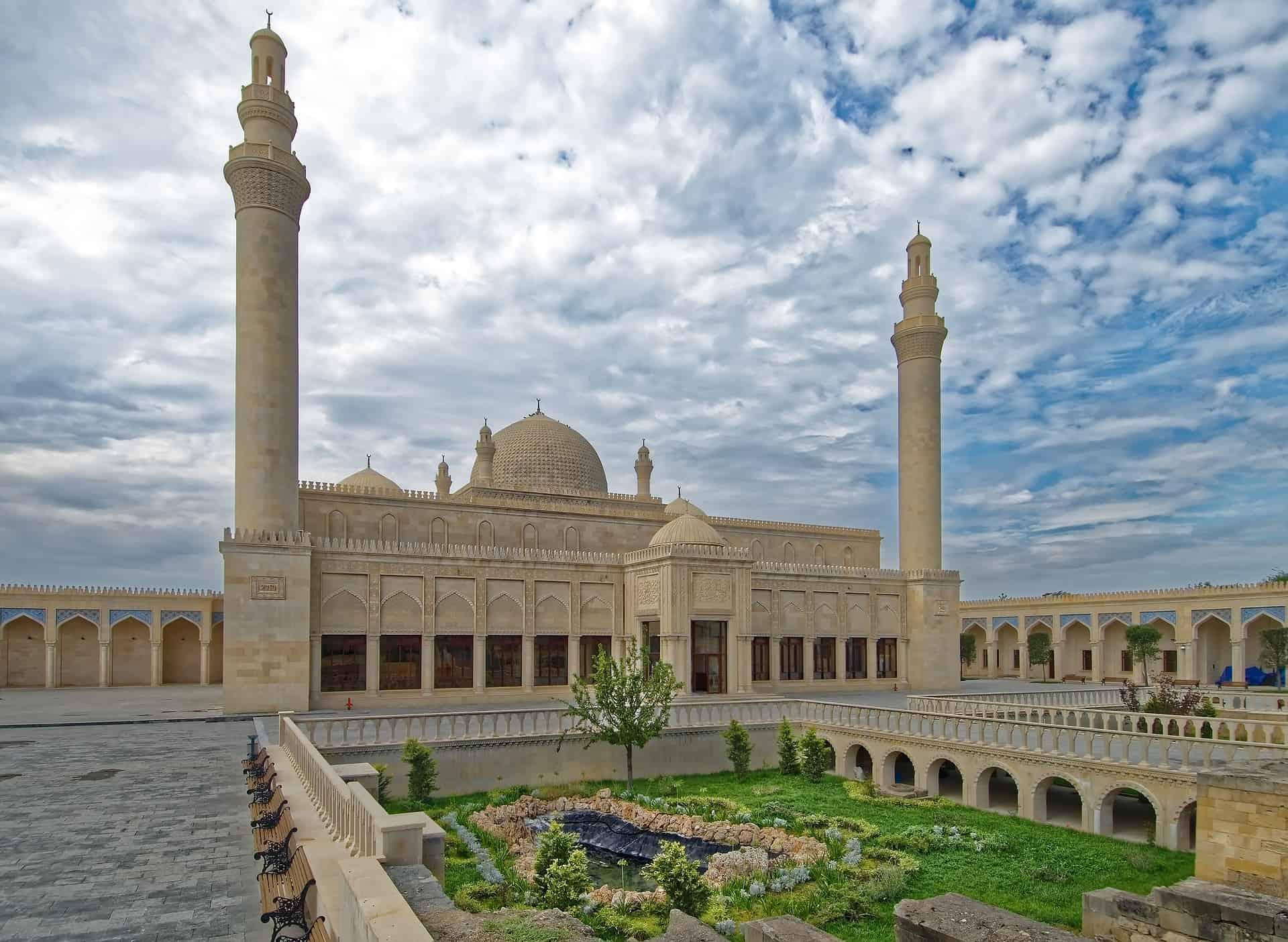 From Baku: Gabala Cable Car, Nohur Lake & Juma Mosque Trip 2