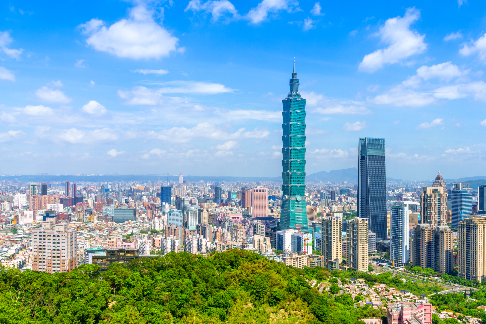 From Taoyuan Airport: Taipei 4-Hour Private Layover Tour