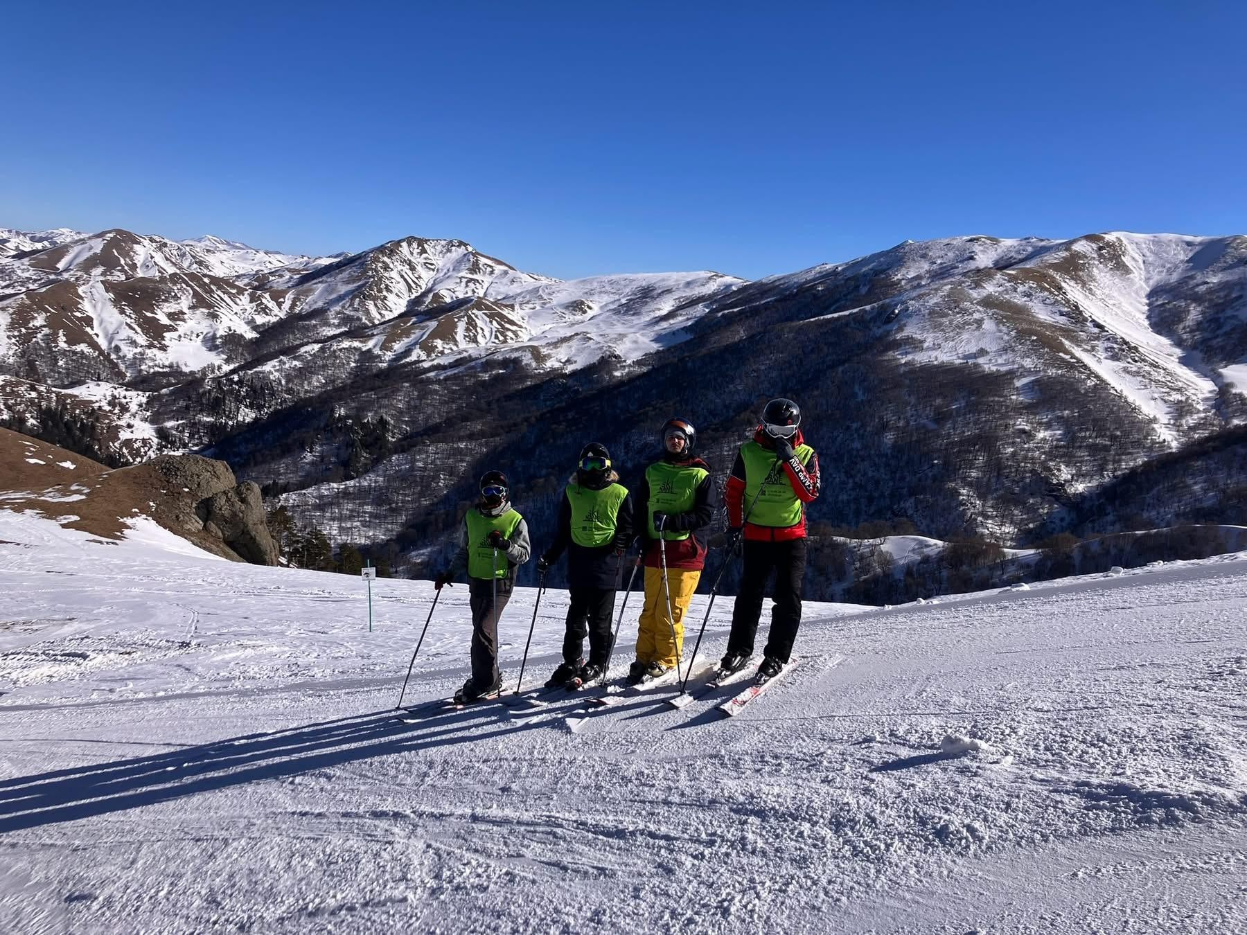 Bakuriani: Private or group Ski Lesson 2