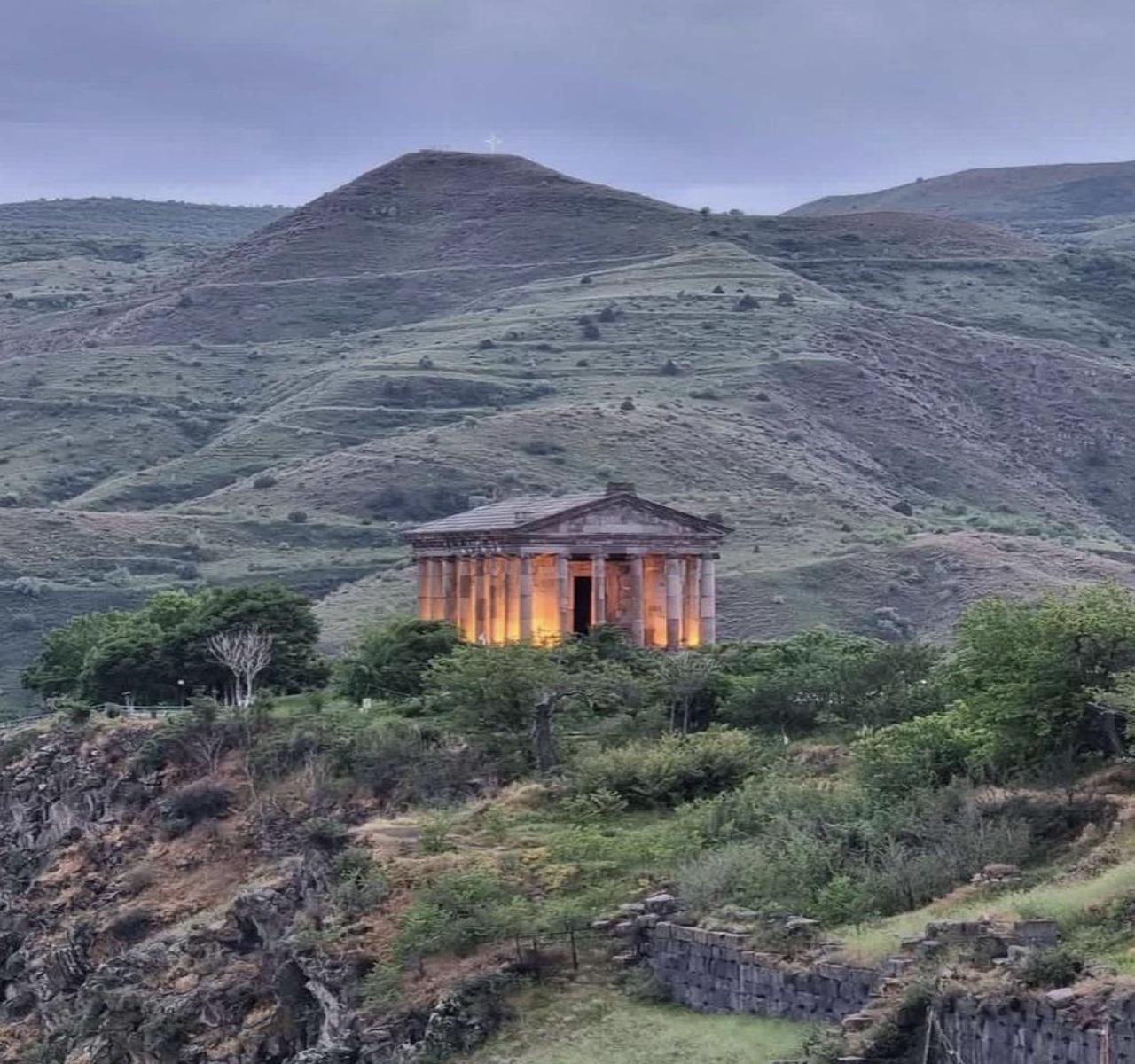 Hellenistic Garni Temple and Geghard Monastery(Private Tour) 2
