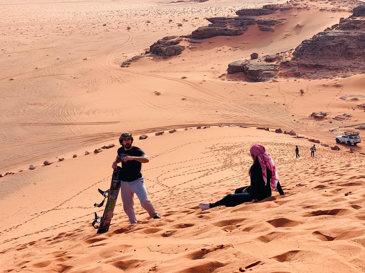 From Wadi Rum: 2-Day Red and White Desert Jeep Tour