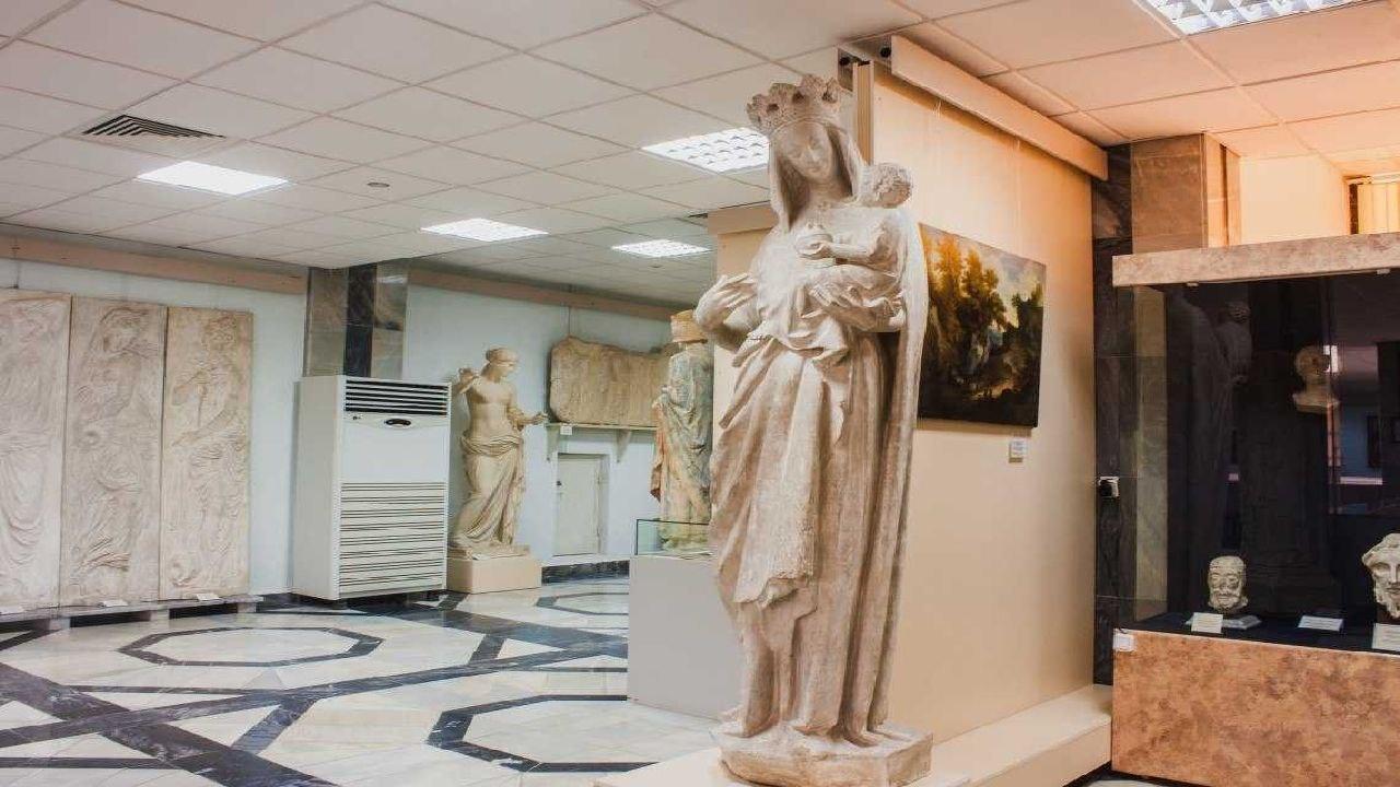 Daytrip From Khiva to Savitsky Museum & Mizdakhan & Chilpik 3