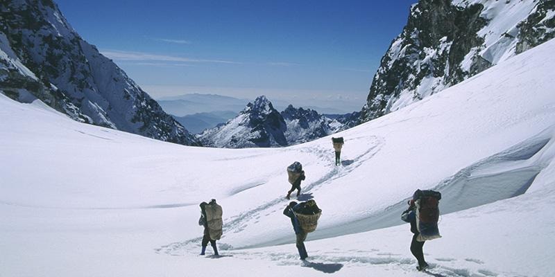 From Kathmandu: 13-Day Ganja La Pass Trek with Guide