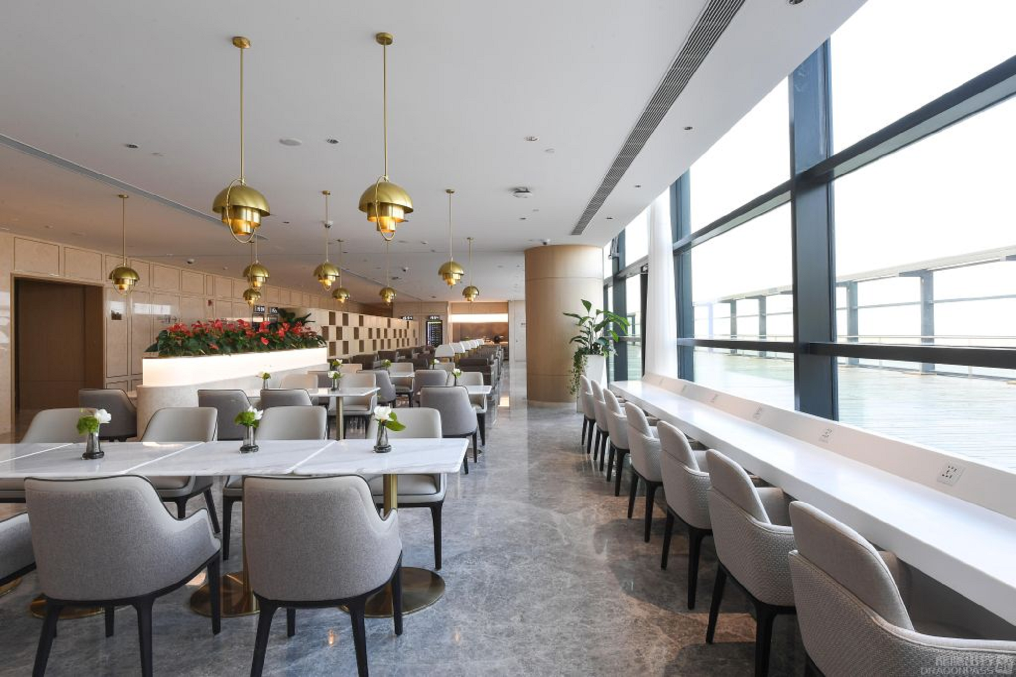 PVG Shanghai Pudong International Airport: VIP Lounge Access 3