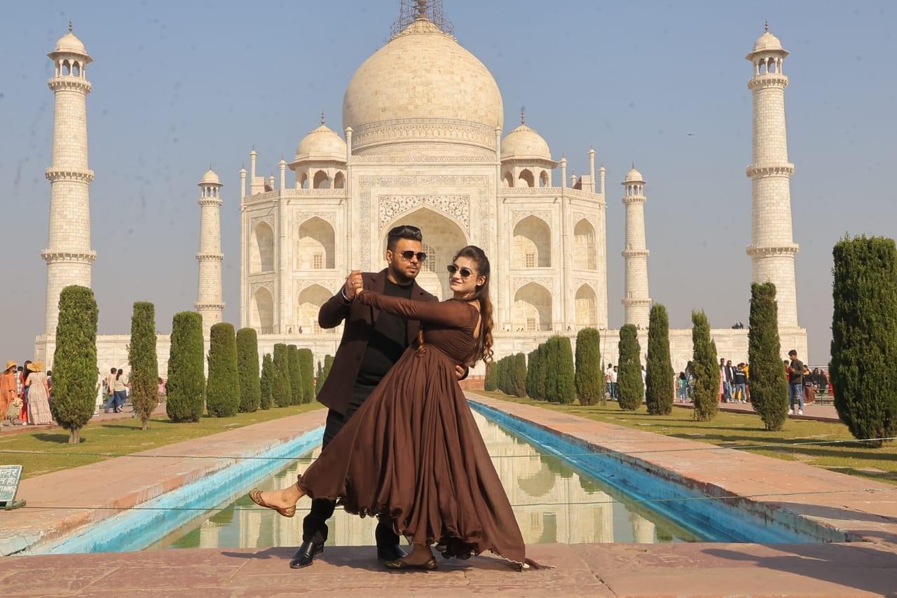 New Delhi: Taj Mahal Day Trip & Agra Highlights With Lunch