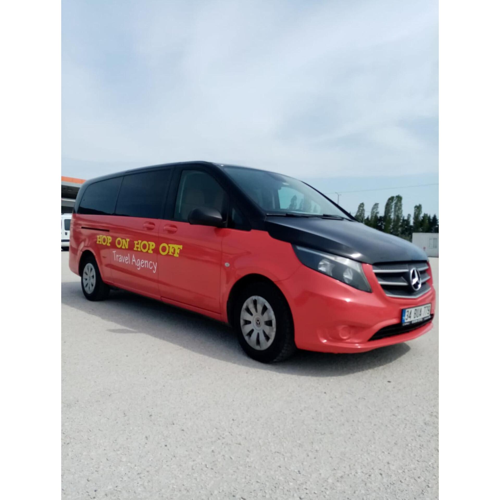 Istanbul: Private City Tour by VIP Vehicle with Hotel Pickup
