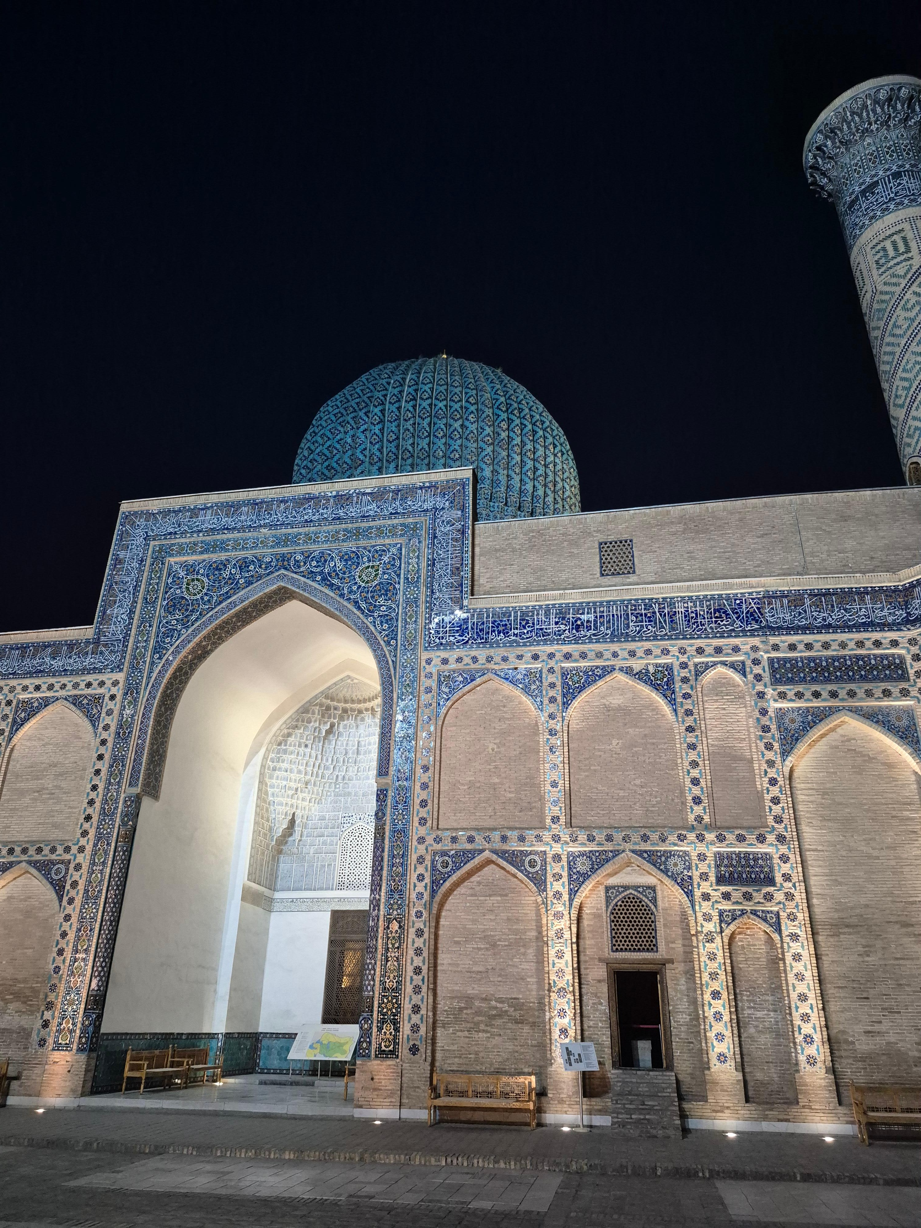 Samarkand: Evening Walking Tour with Guide 3