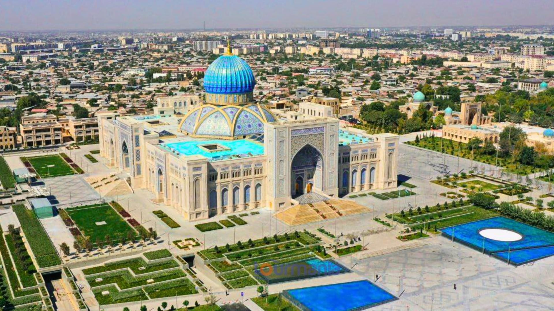 Islamic Civilization Center incl. Tickets & Traditional Food
