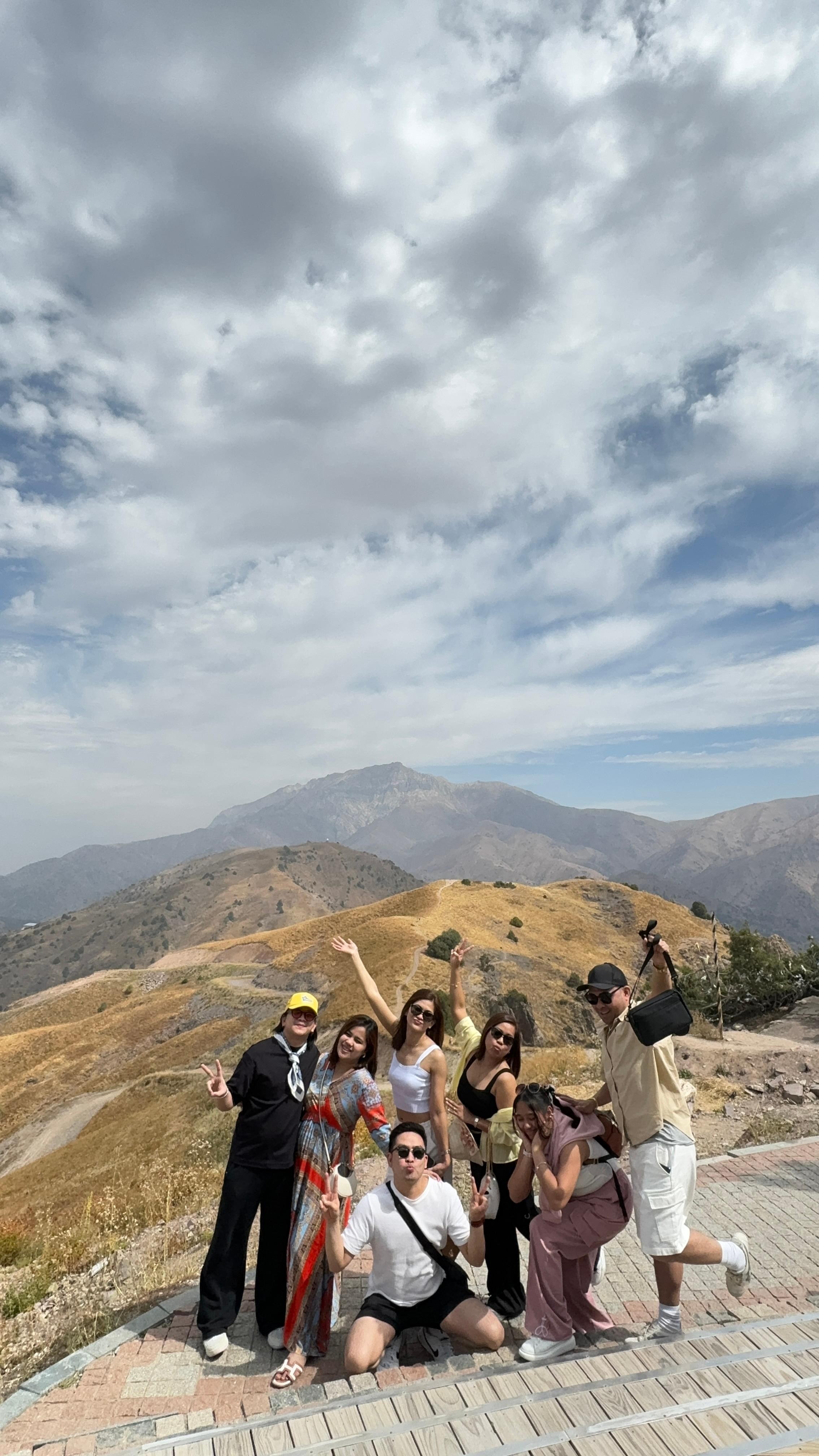 From Tashkent: Amirsoy Resort, Charvak Lake & Deer Farm Tour 2