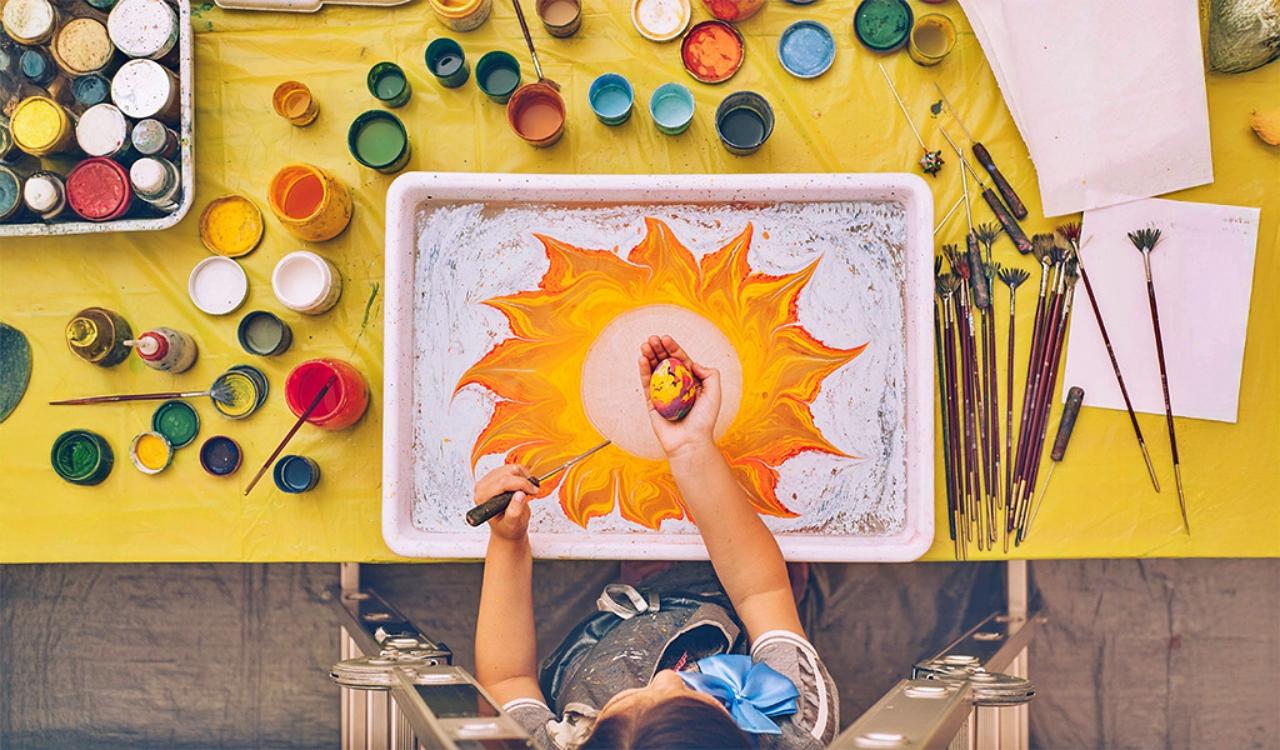 Istanbul: Marbling Workshop at a Madrasah