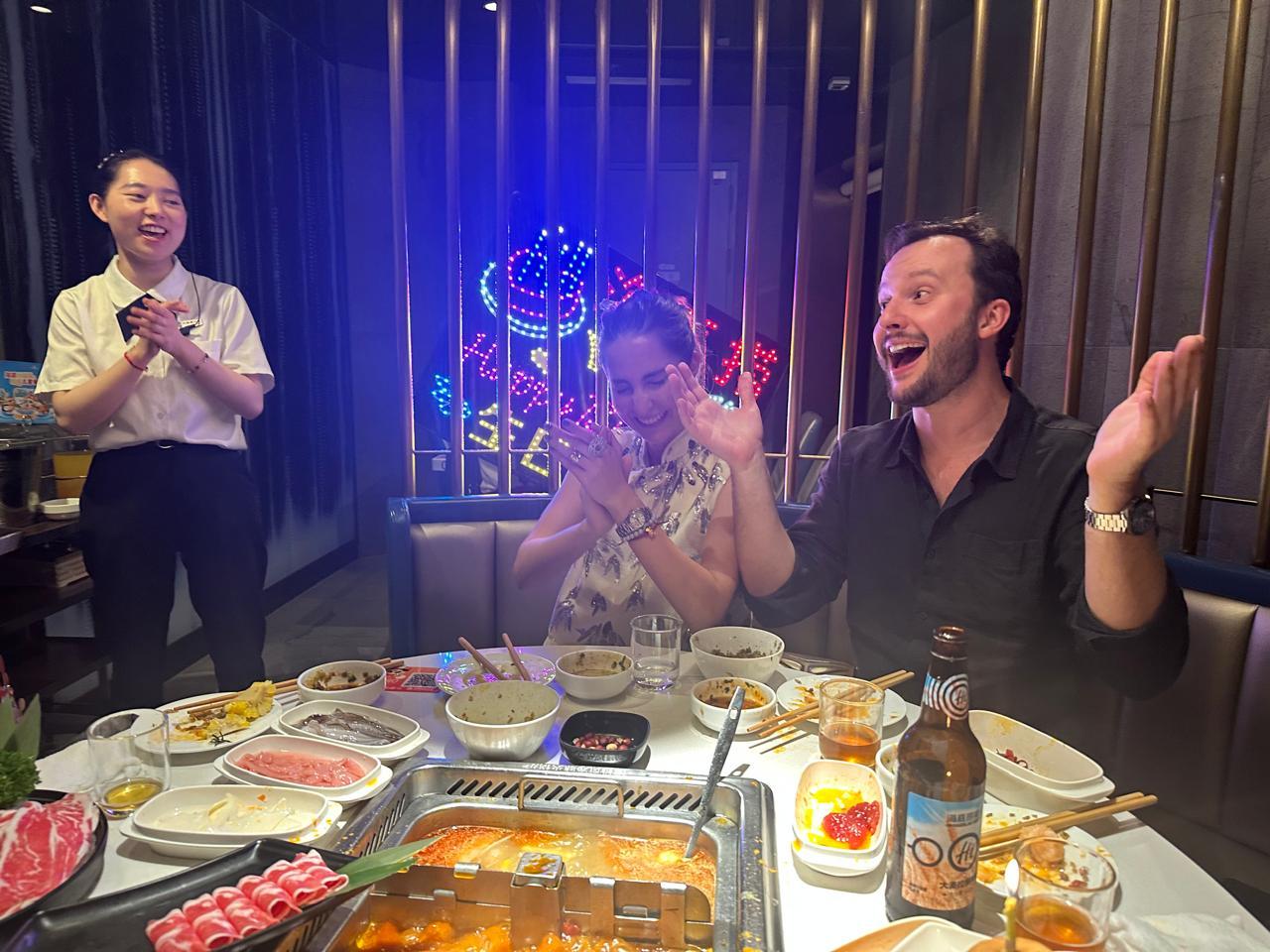 Shanghai: After Dark Dinner and Huangpu River Night Cruise 2