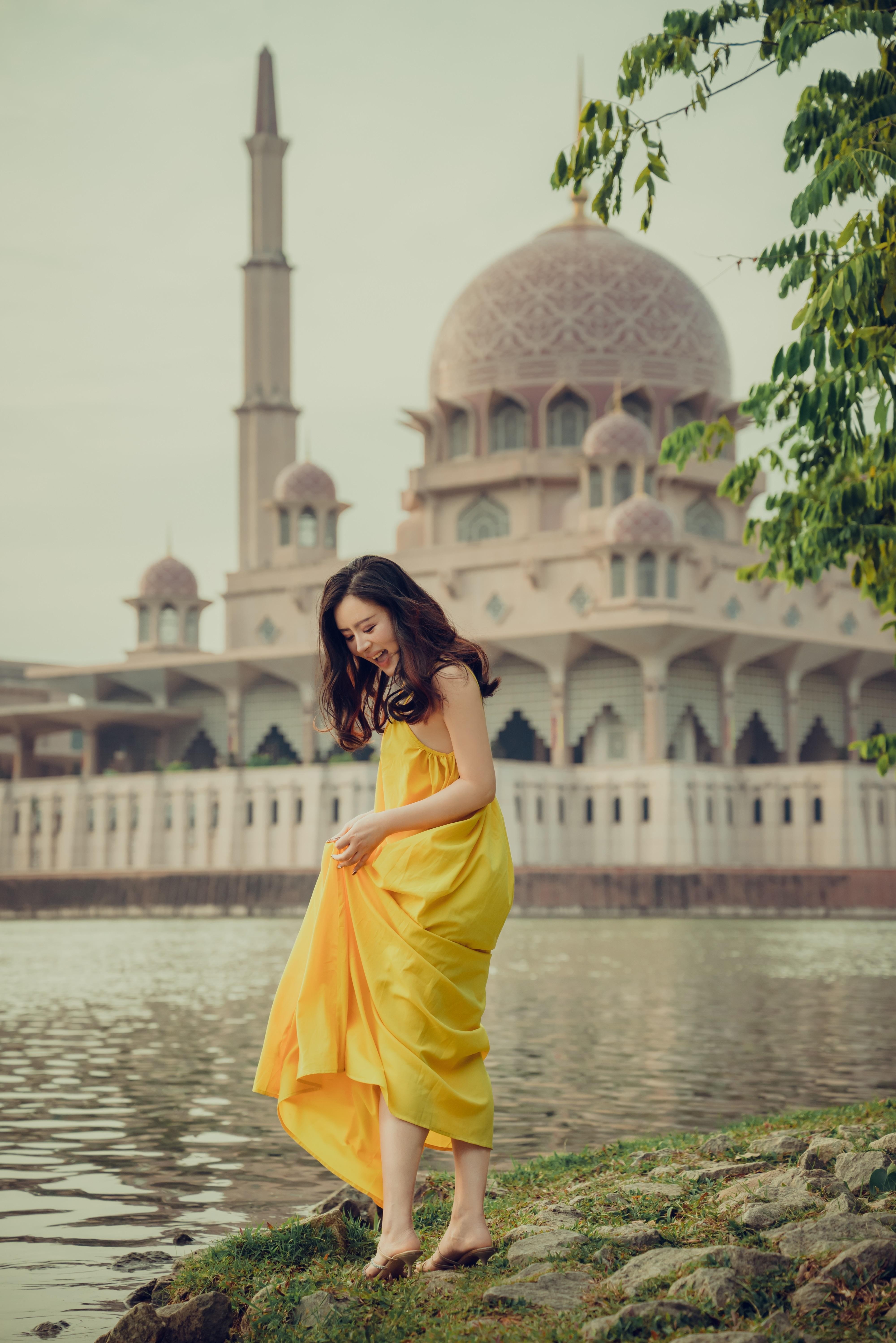 Kuala Lumpur: Private Photoshoot with Local Photographer 2