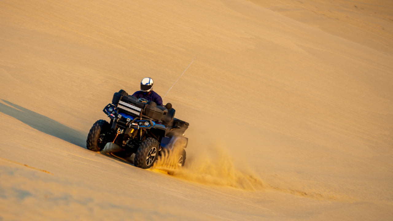 Doha: Sunrise or Sunset Desert Safari with Free Sandboarding 3