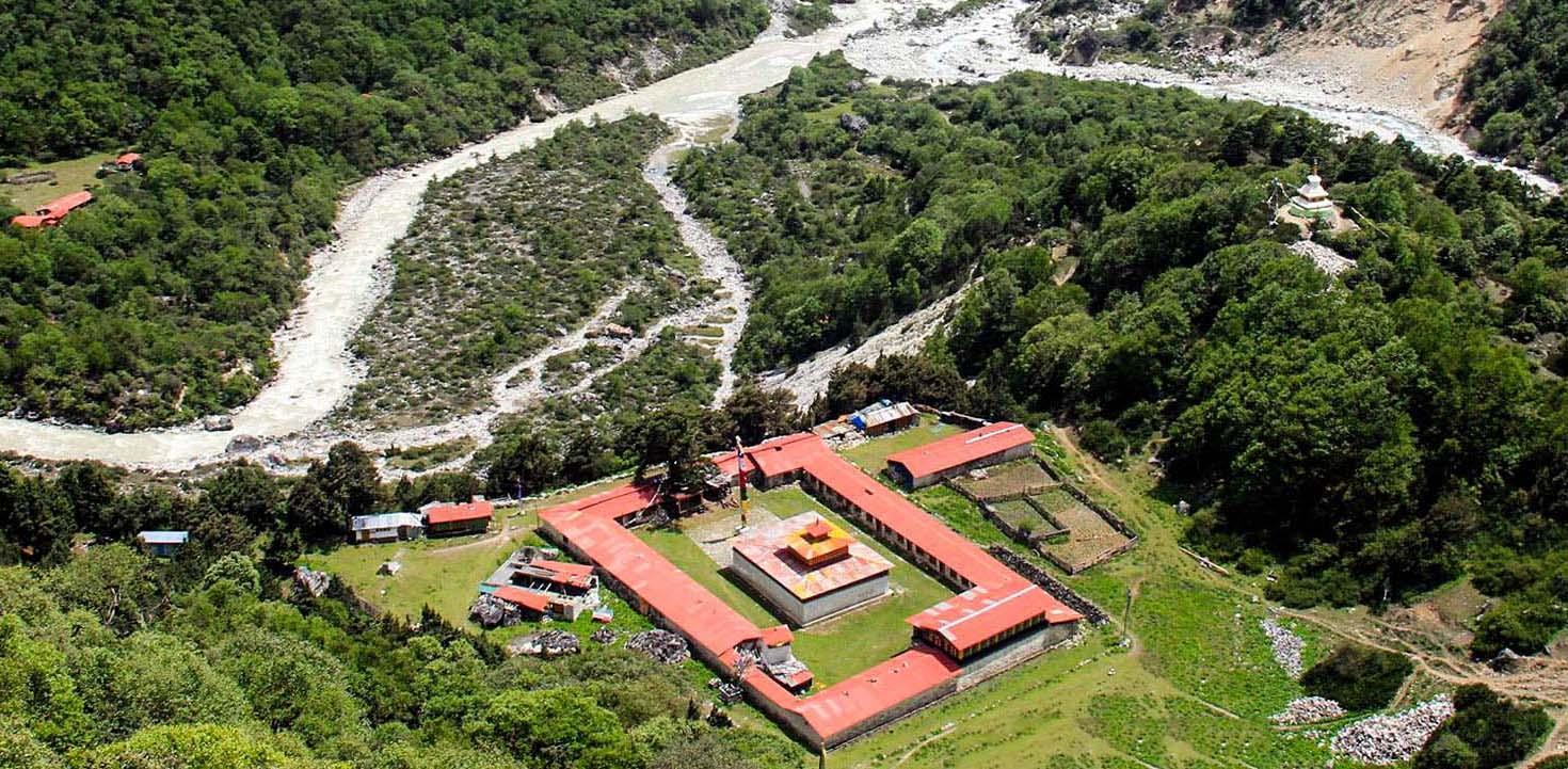 8-Day Lapchi Kang Trek – Sacred Monastery & Hidden Valley