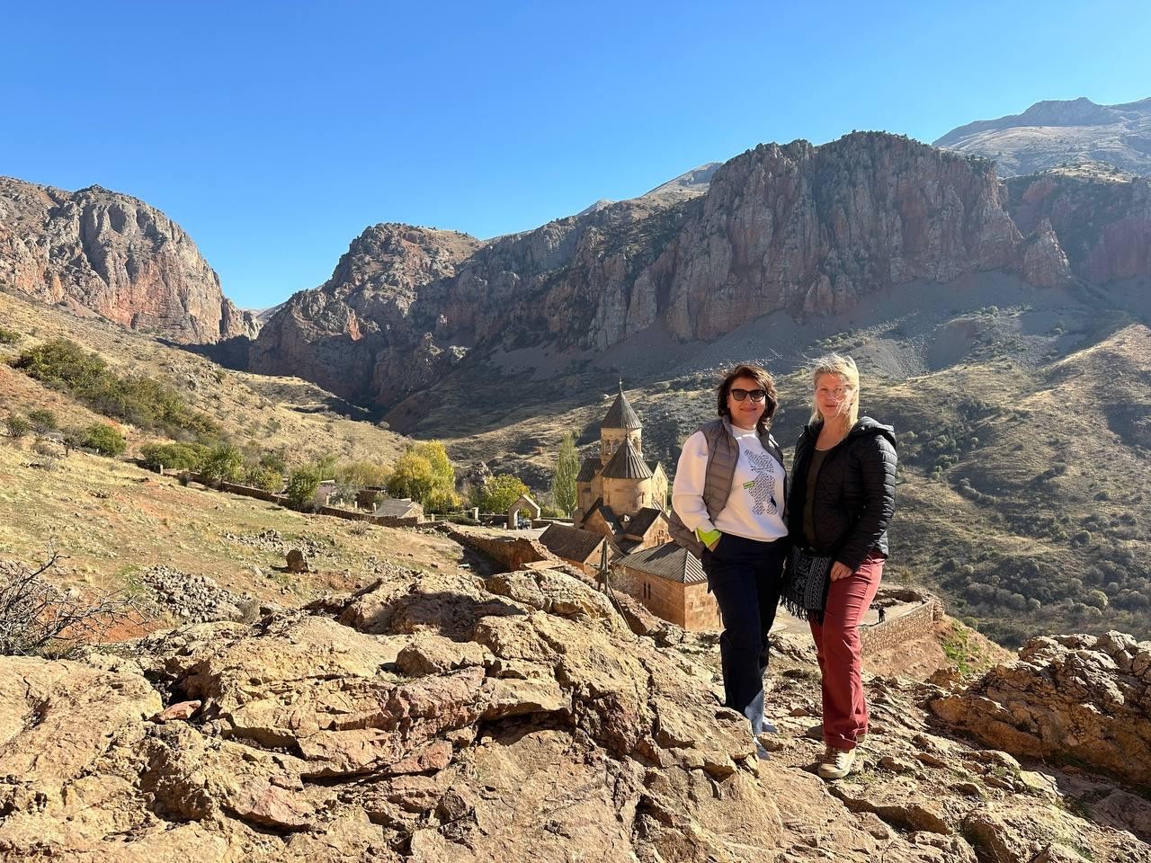 Private Tour to Southern Armenia: Khor Virap & Noravank 2