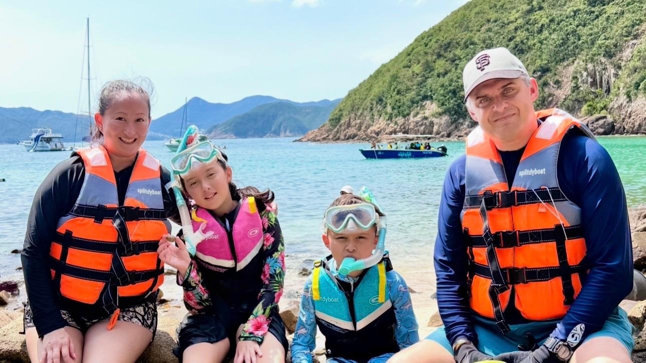 Hong Kong Sai Kung Full Day Snorkelling and Beach Yacht Tour 3