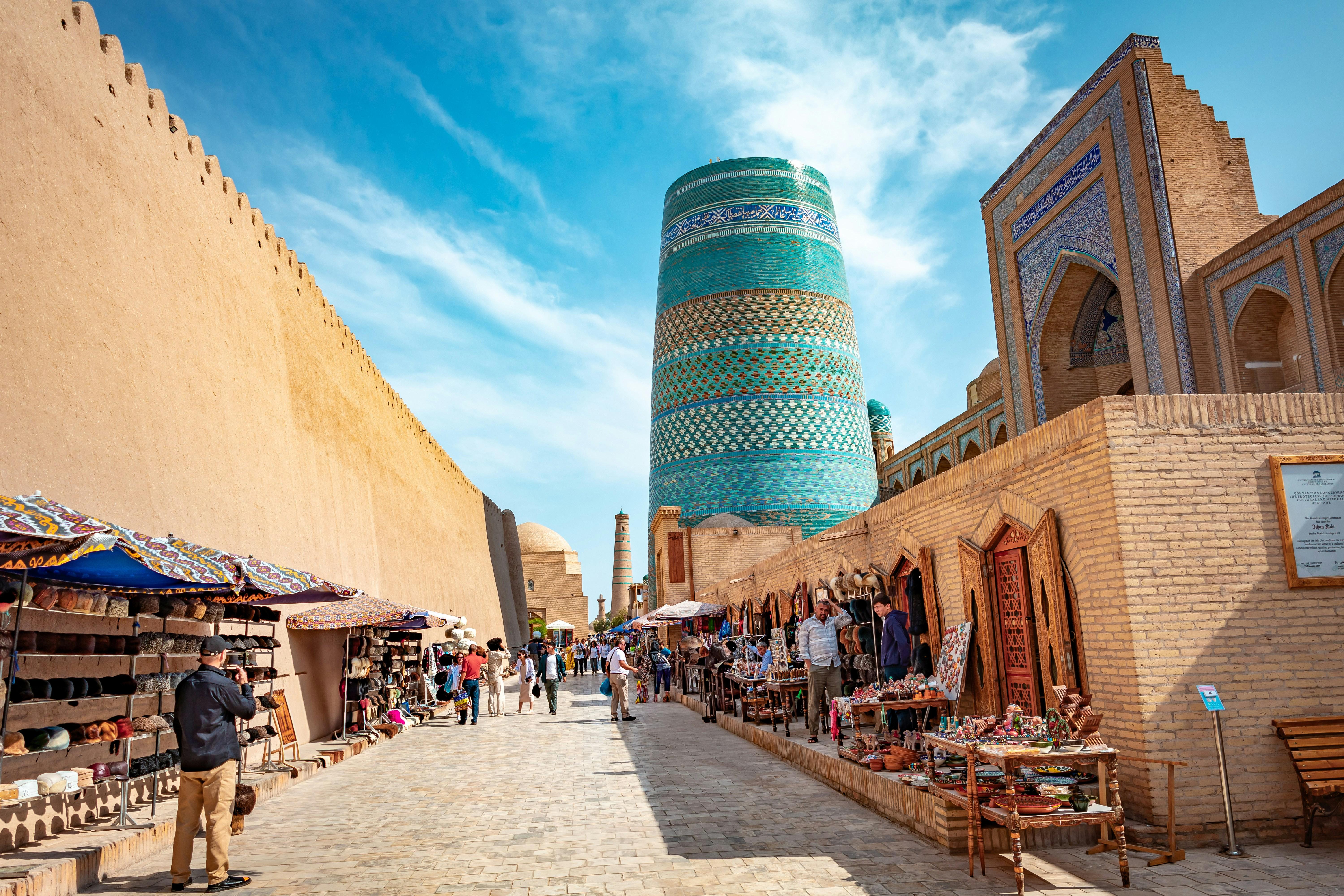 Uzbekistan: Private 6-Day Silk Road Cities & Mountains Tour