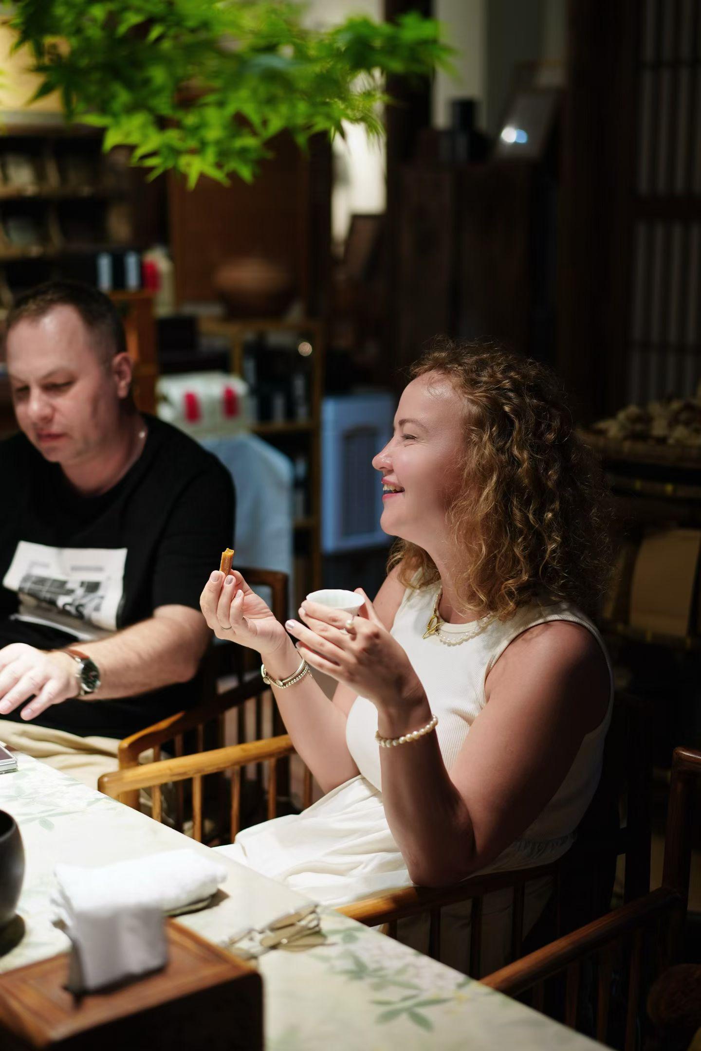 Beijing: Private Hutong,Tea Ceremony and Tasting Masterclass 3