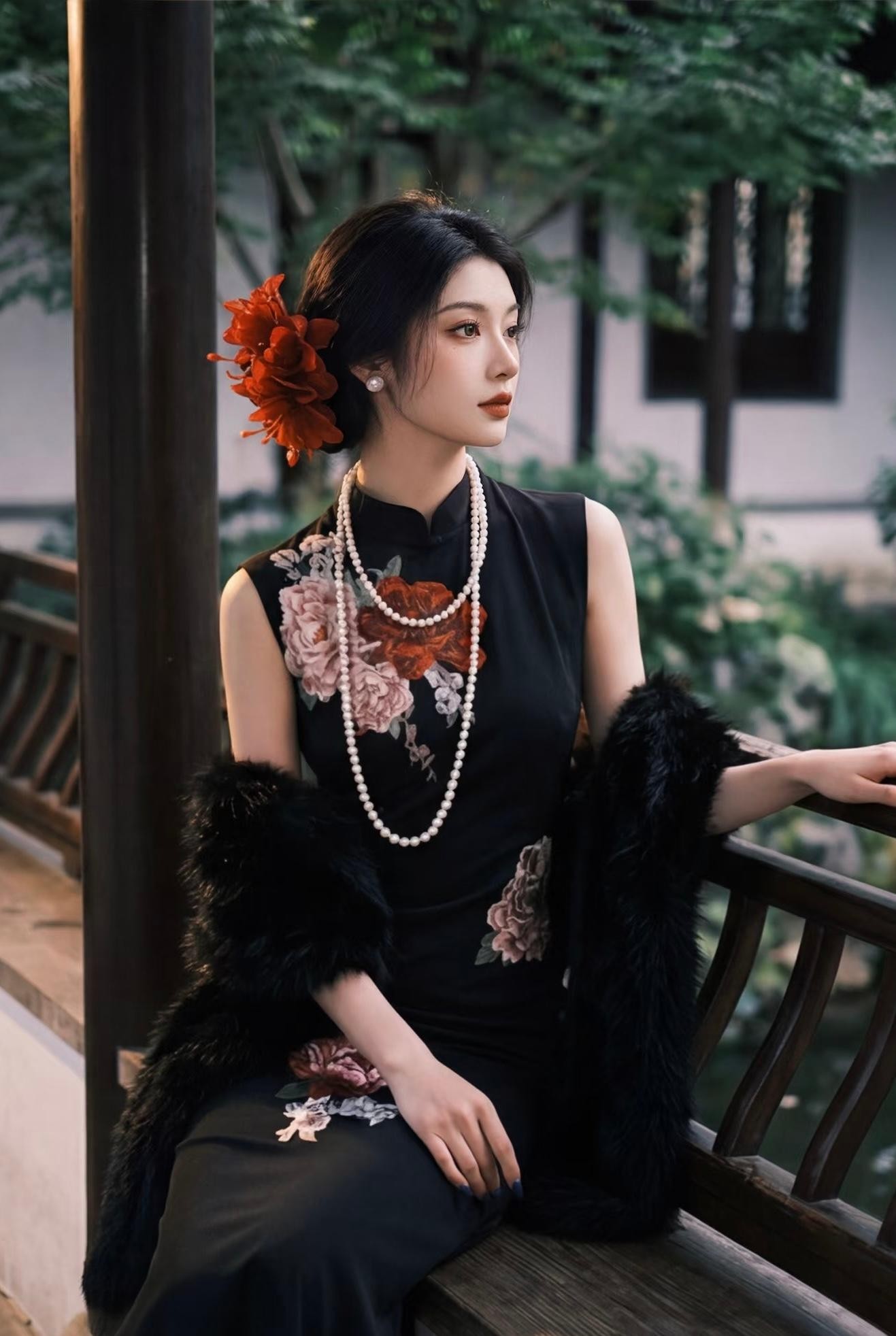 Shanghai: Cheongsam Rental and Photoshoot Packages