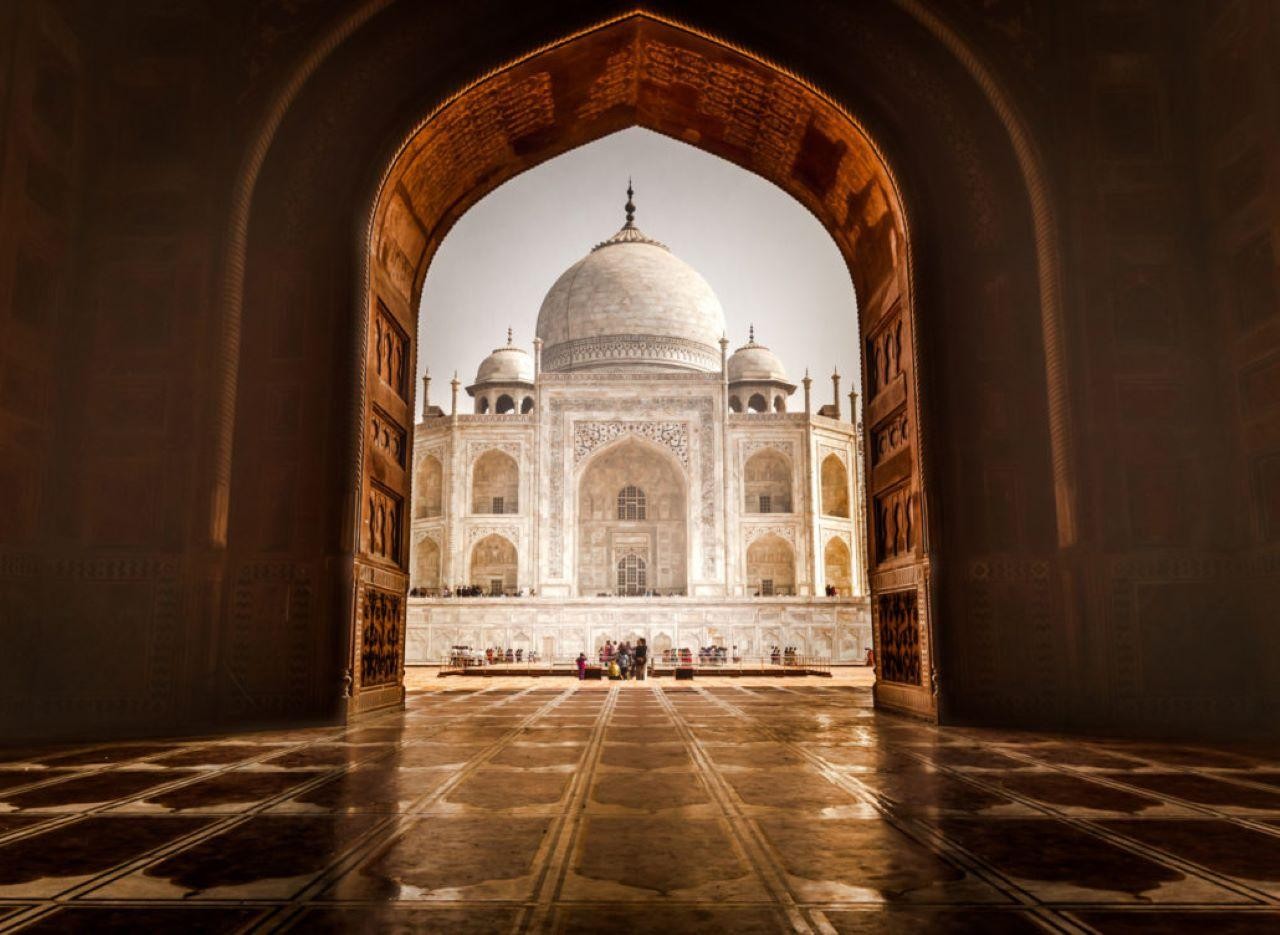 Agra: Sunset Tour Of Taj Mahal with Skip-The-Line Entry 3