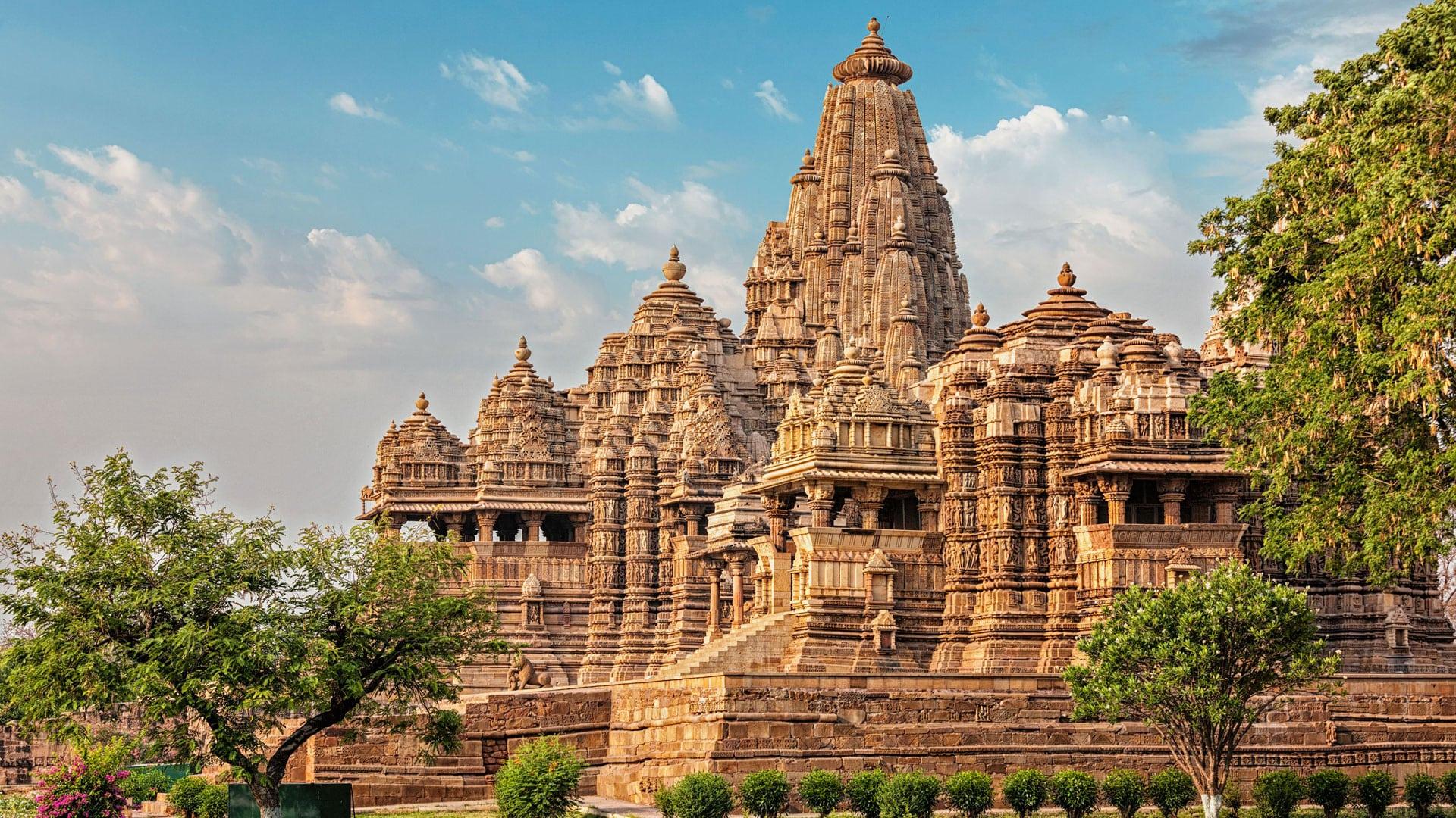 Delhi: Golden Triangle Tour with Khajuraho & Varanasi 9N/10D 3