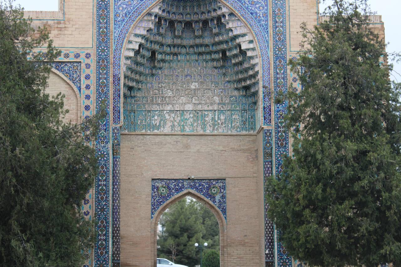 Samarkand: Registan Square Night Tour with Ice Cream 2