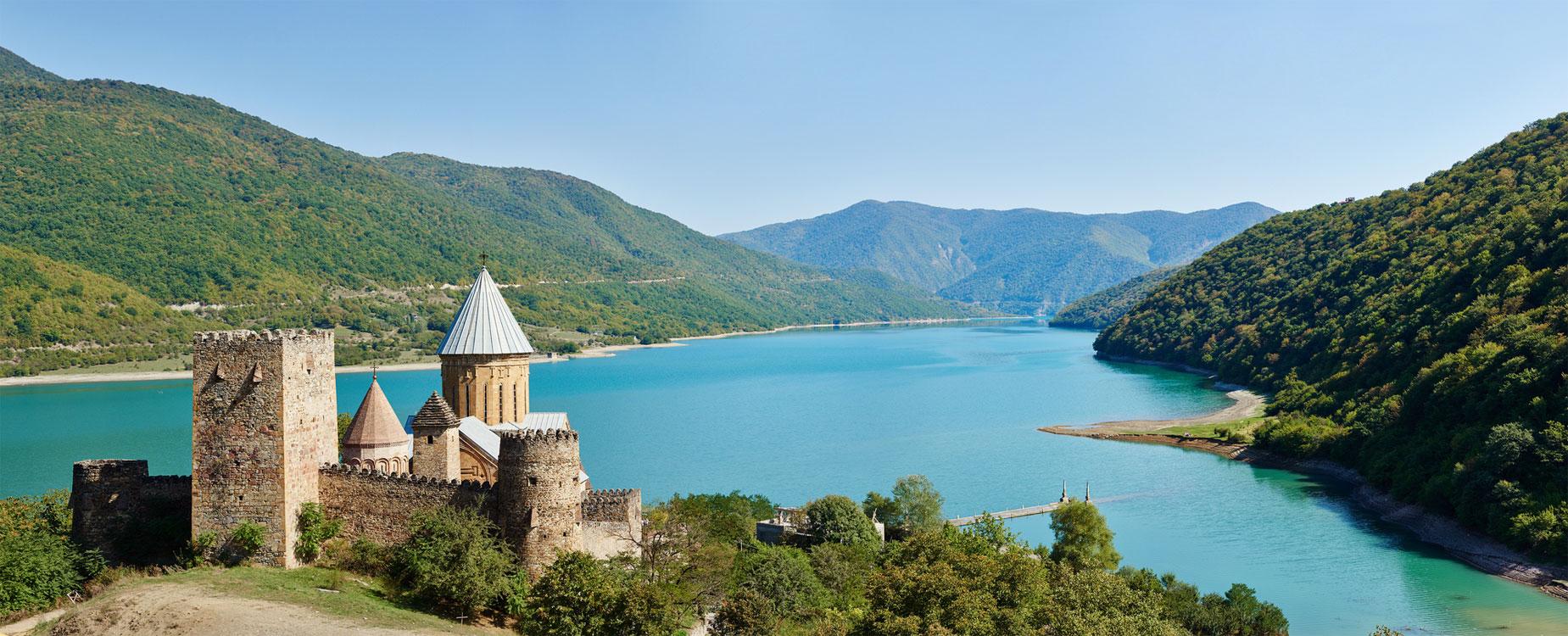 Kazbegi Private Day Tour from Tbilisi to Gergeti & Gudauri 3
